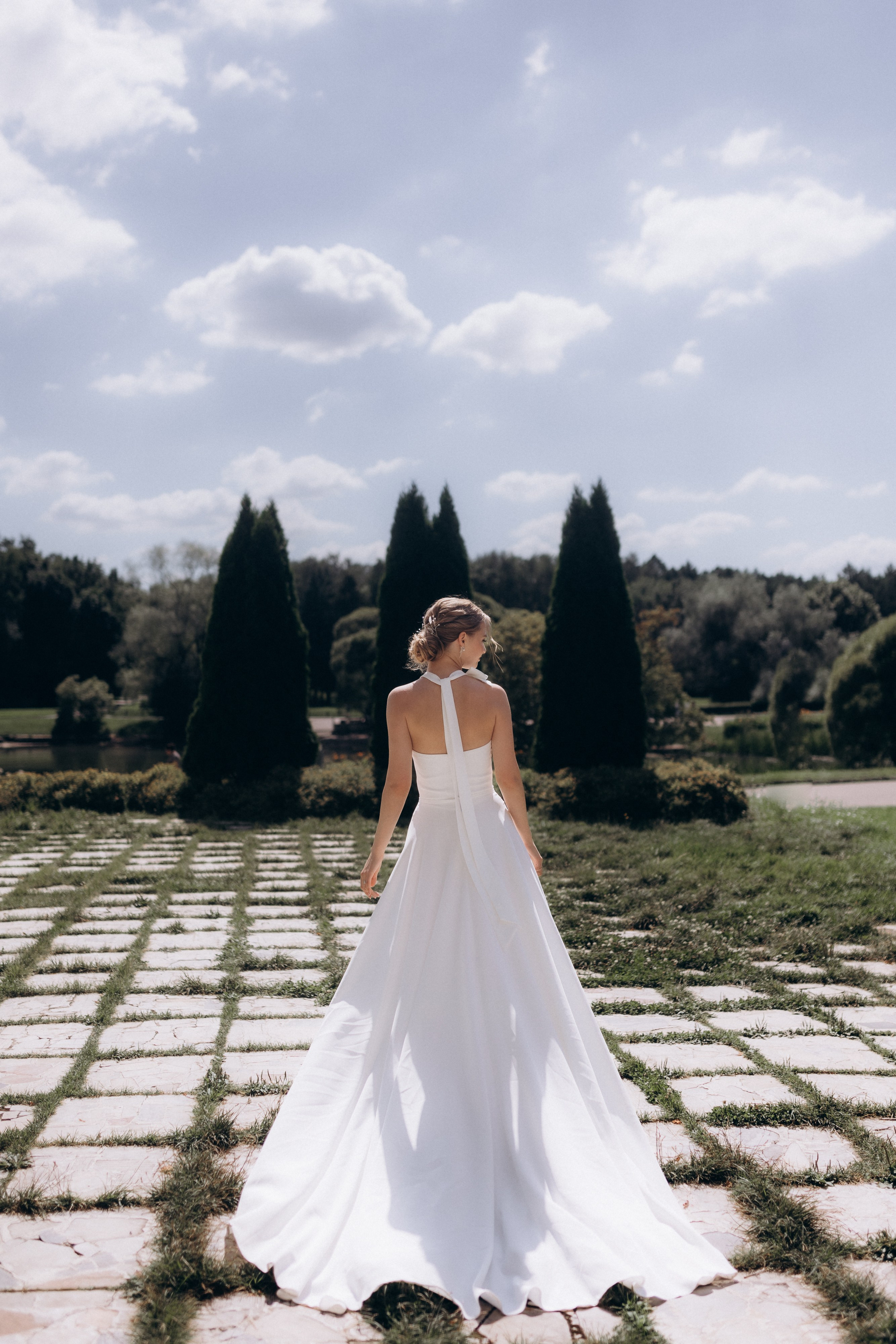 Свадебная фотосессия в Главном Ботаническом саду и в оранжерее. Свадебный фотограф в Москве Мария Крош