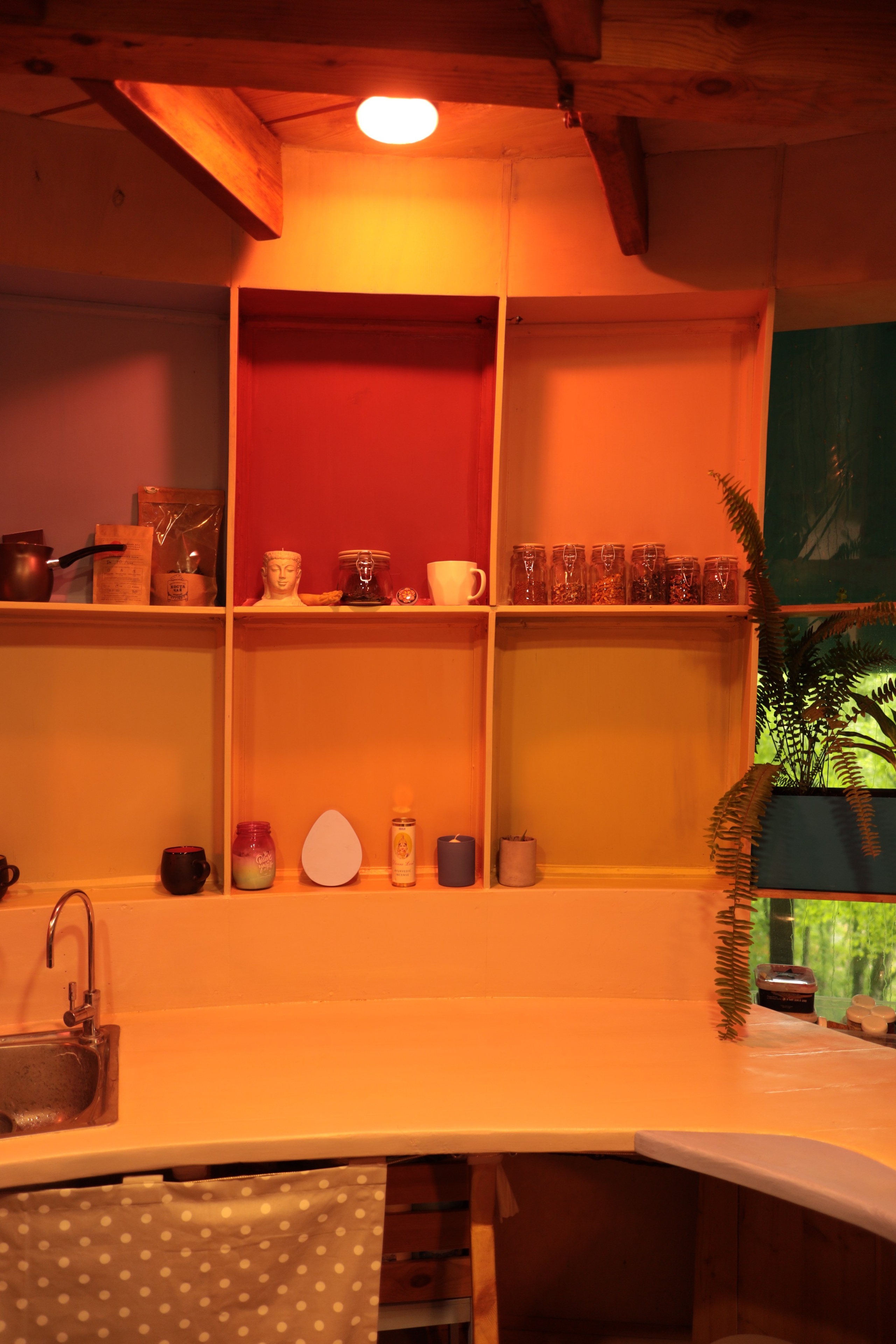 DESIGN. Maria Massouh | Arts & Art Therapy