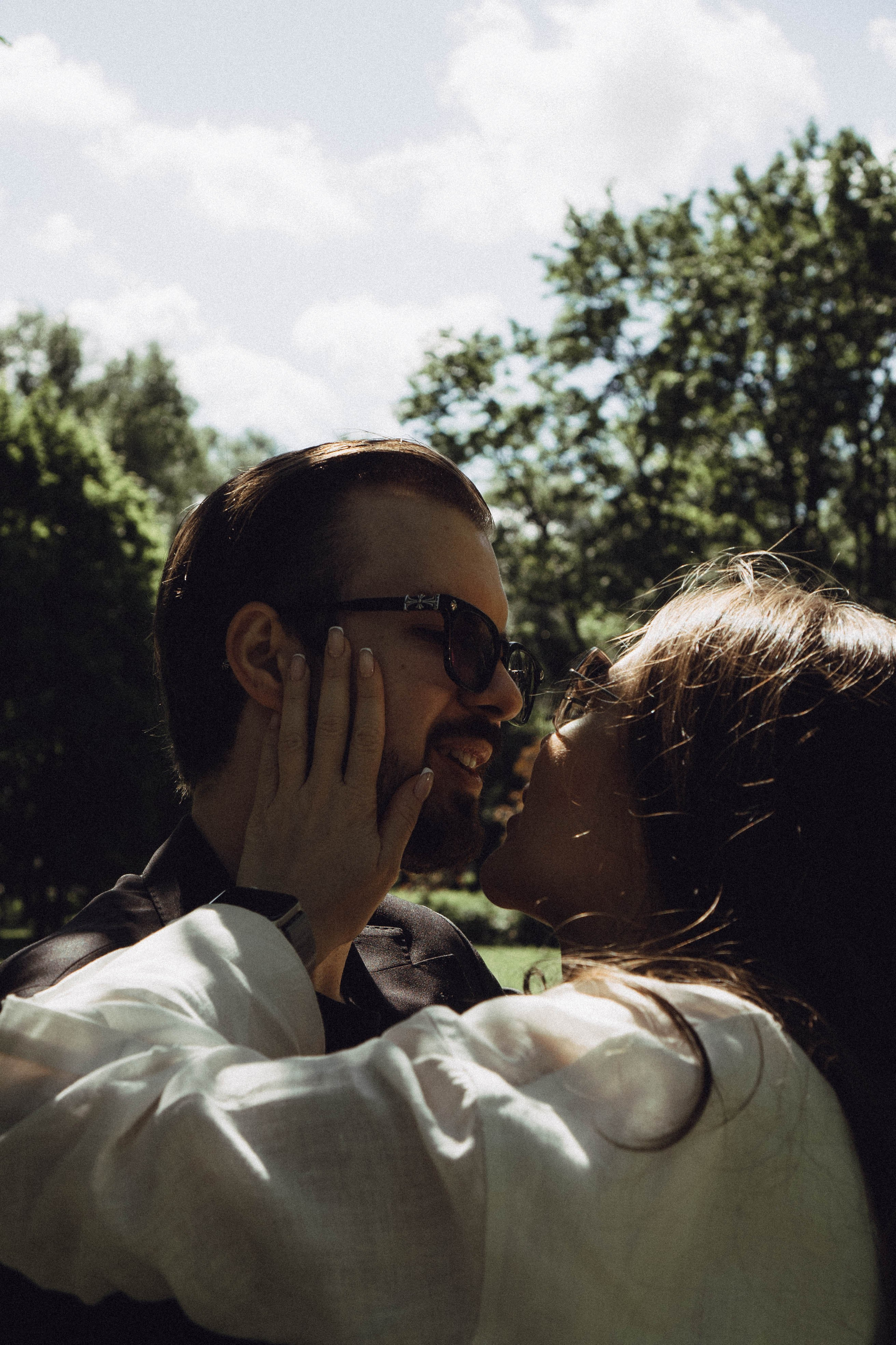 СВАДЕБНАЯ СЬЕМКА В ПАРКЕ ПОБЕДЫ И ПРОГУЛКА ПО МОСКОВСКОМУ ПРОСПЕКТУ. Профессиональный фотограф, Санкт-Петербург — Виктория Богомолова