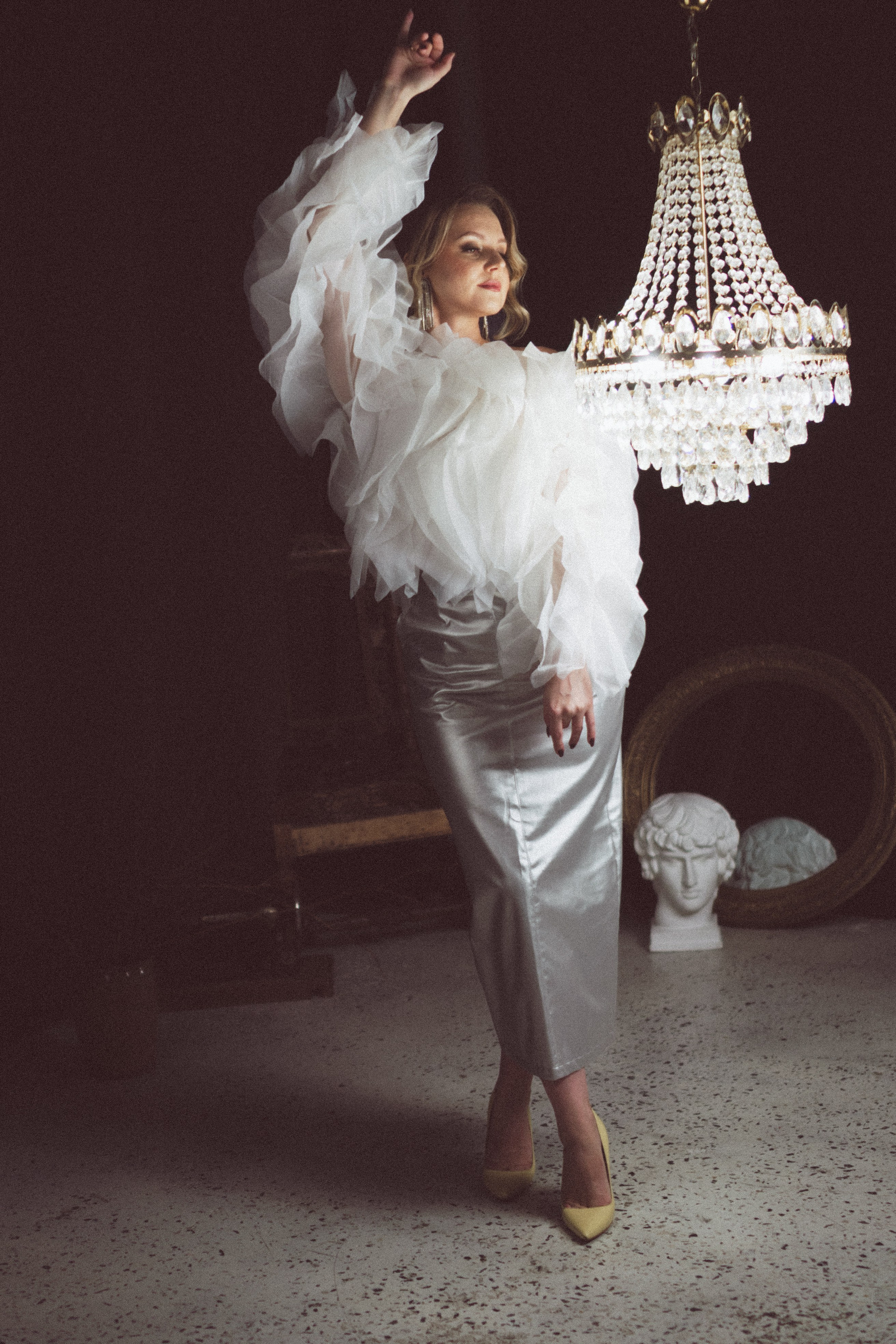 НОВОГОДНЯЯ ФОТОСЕСИИЯ В СТУДИИ ДЛЯ ДЕВУШКИ И ПРОГУЛКА ПО ЧЕРНЫШЕВСКОЙ. Профессиональный фотограф, Санкт-Петербург — Виктория Богомолова