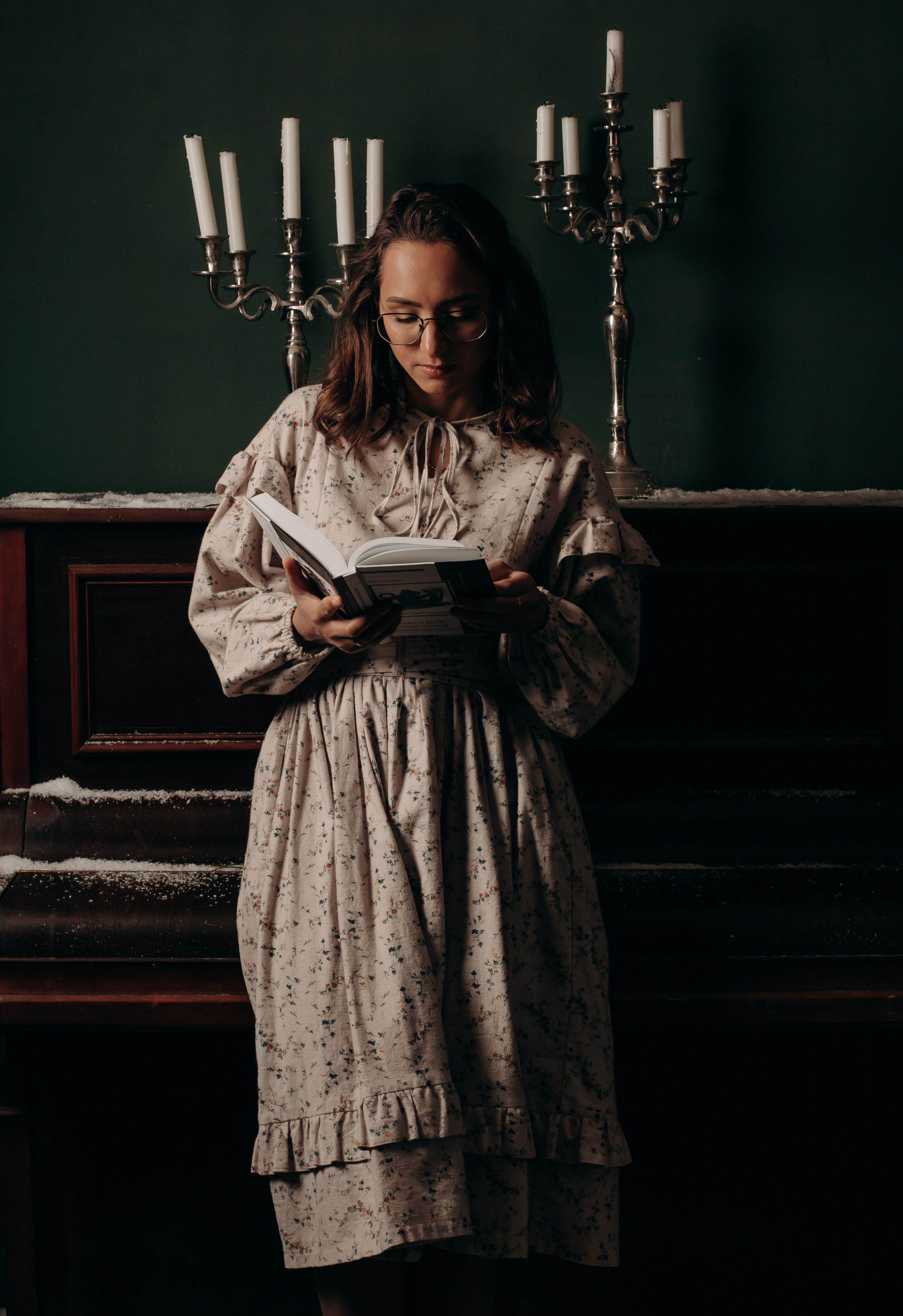 Съемка для владелицы книжного магазина. Фотограф вашей улыбки. Москва