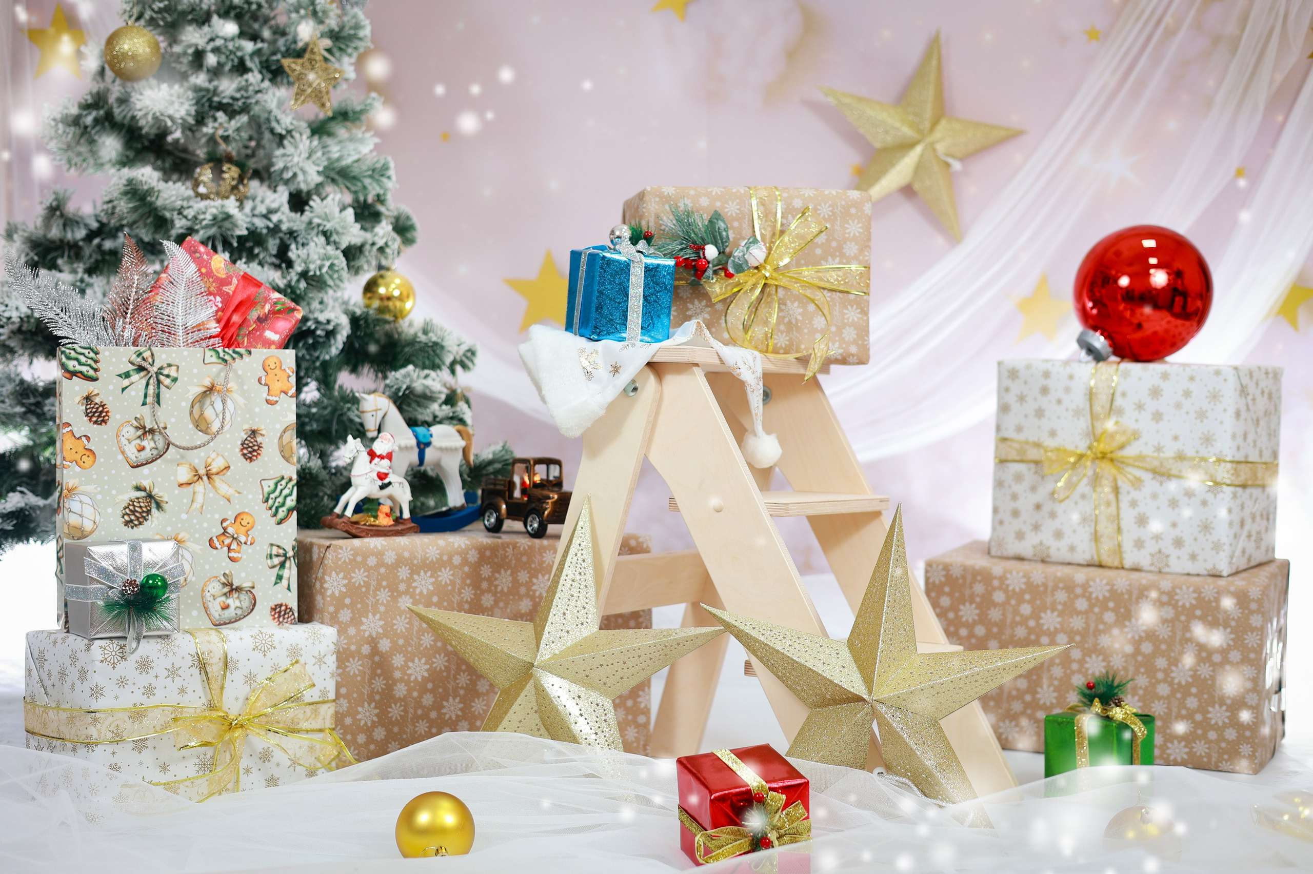 Новогодняя симфония. Выпускные альбомы в Иваново в детский сад и школу. Александр и Светлана Янкины