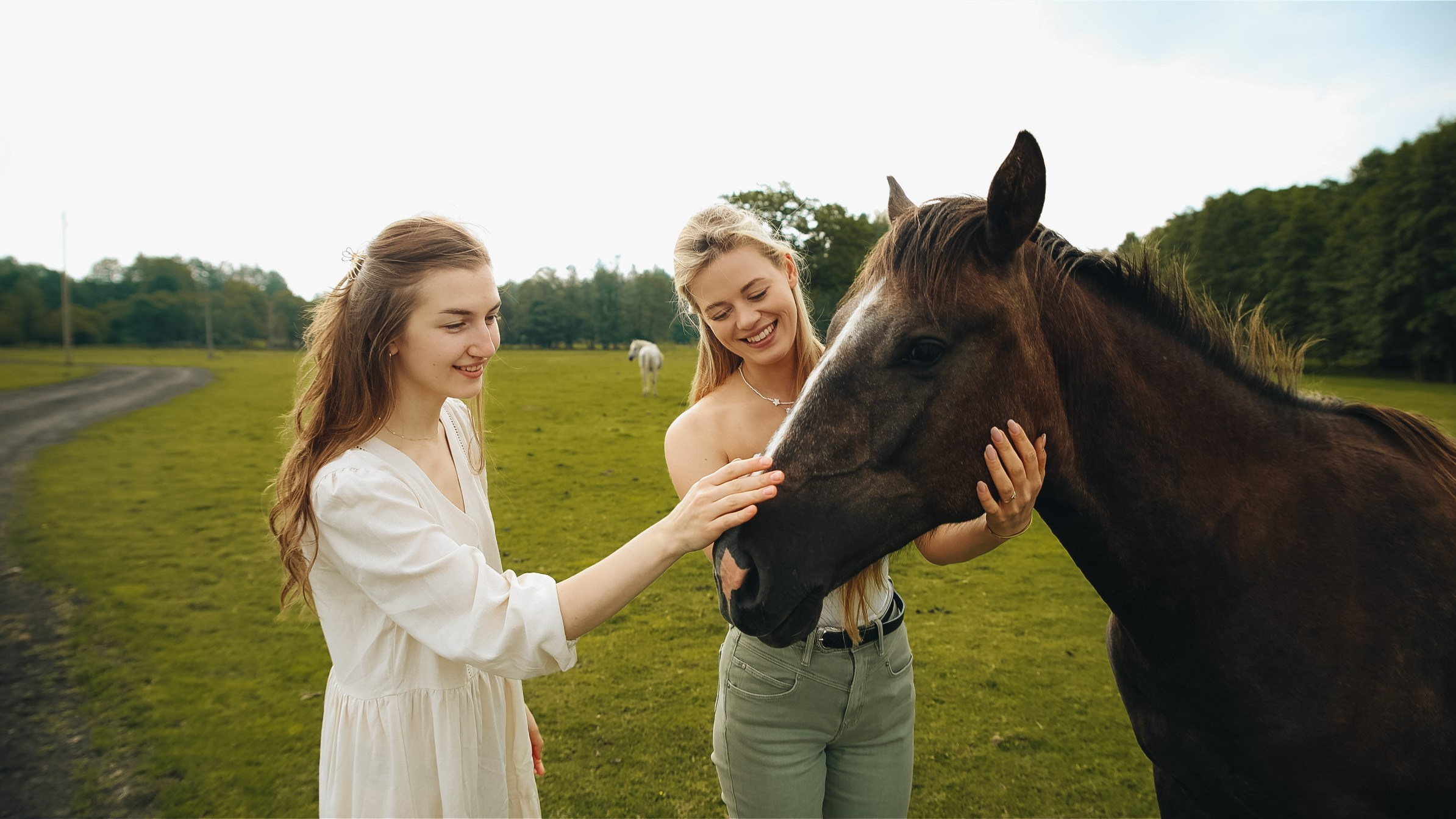 Тур — девичник LEF.TRAVEL.CLUB. KRIS KRUPINNIKOVA