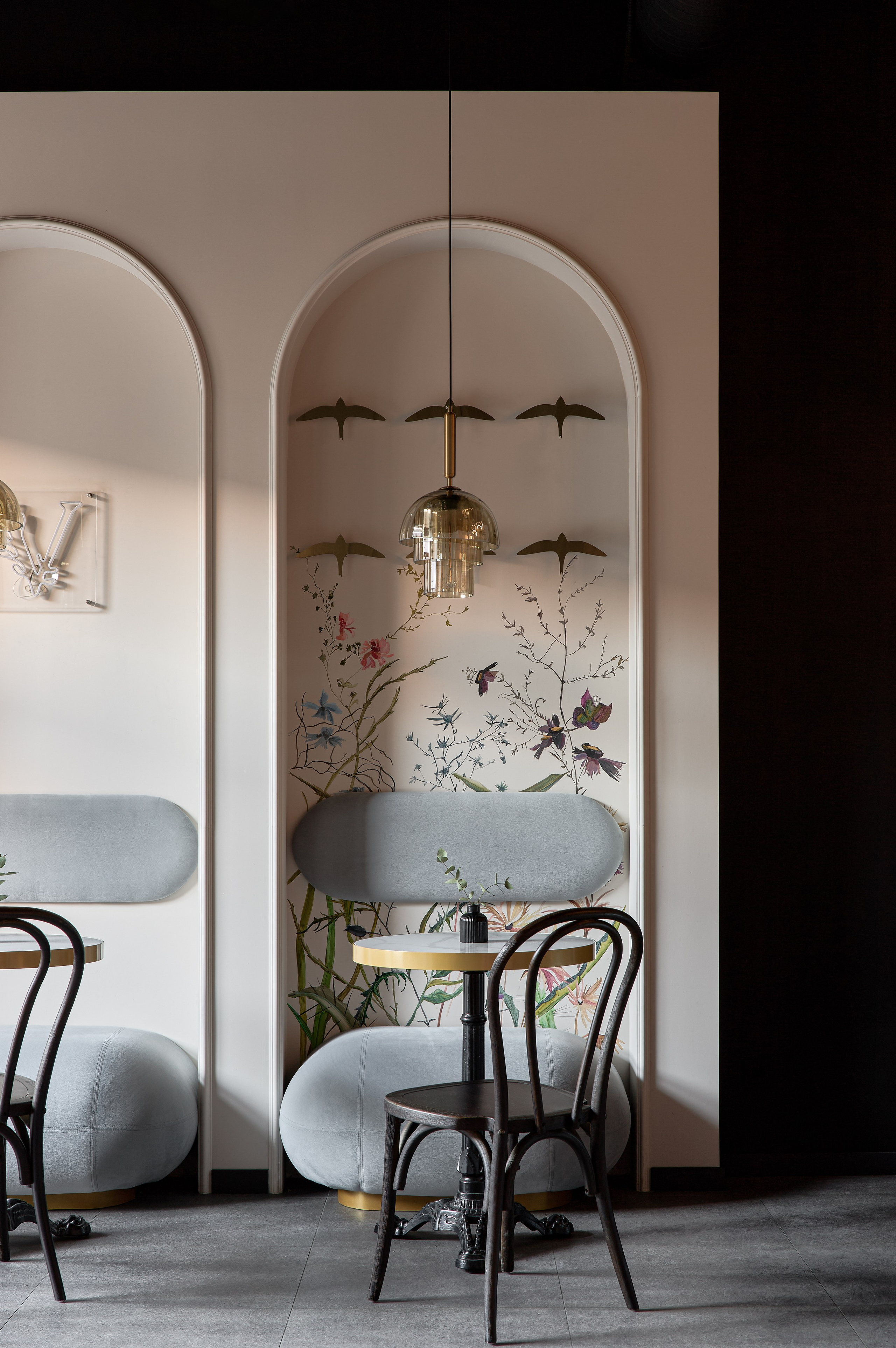 Кафе «Vesna». Дизайнер Георгий Хатнюк. Интерьерный фотограф в Краснодарском крае Светлана Шурлова