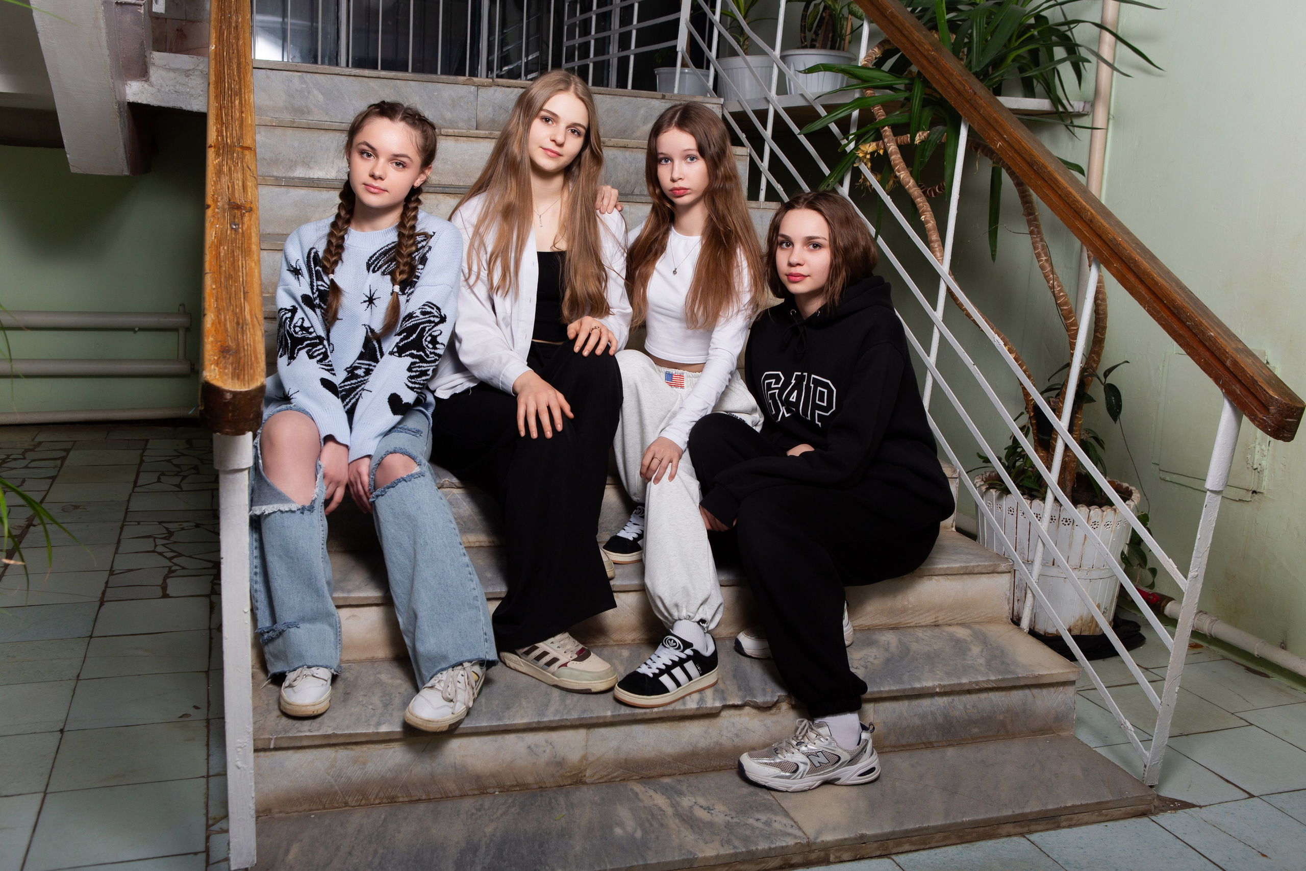 ОТВЯЗНАЯ СЪЕМКА В КЛАССЕ (9 КЛАСС). Профессиональный фотограф в Мценске и Орловской области