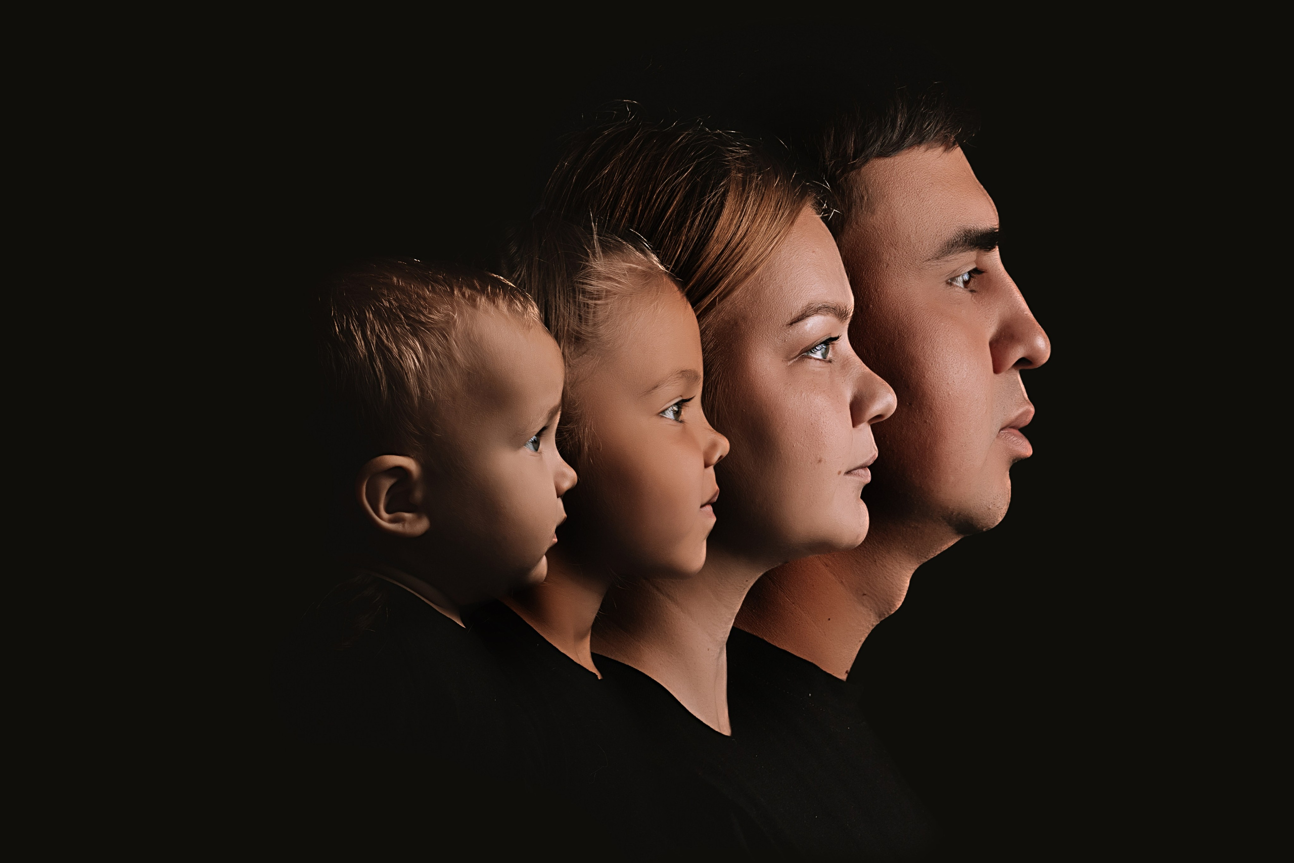 Профили. Семейный фотограф Тюмень, фотограф на роды Салмина Мария