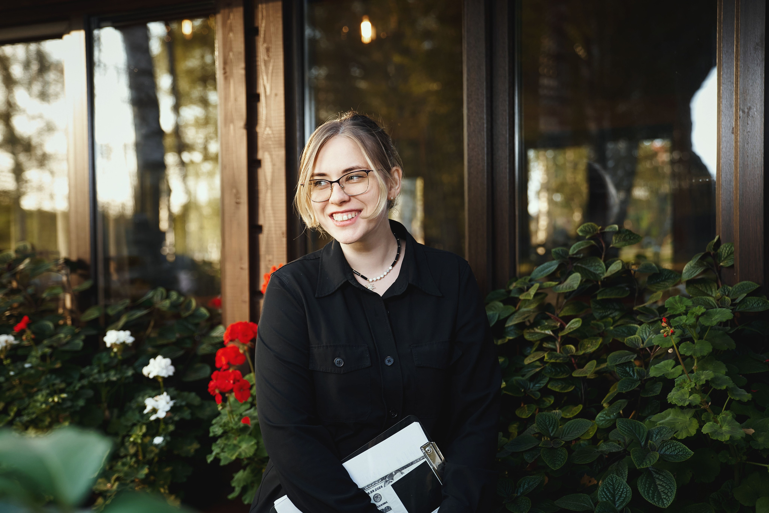 Свадьба Николая и Ирины в Золотом сазане, большая беседка