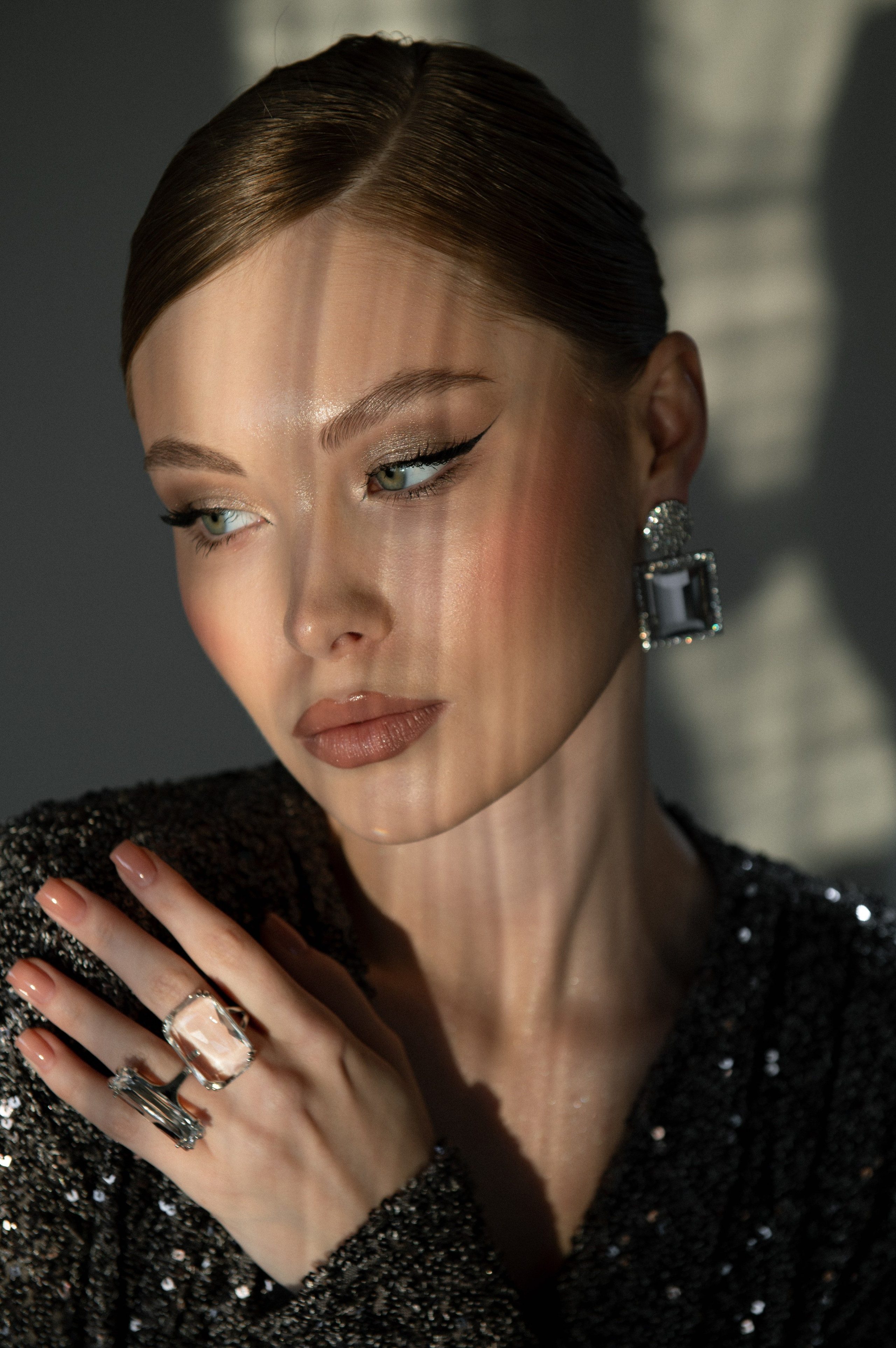 Женский студийный портрет. Индивидуальная фотосессия. Екатерина Бакурова — контент фотограф, женский фотограф в Краснодаре