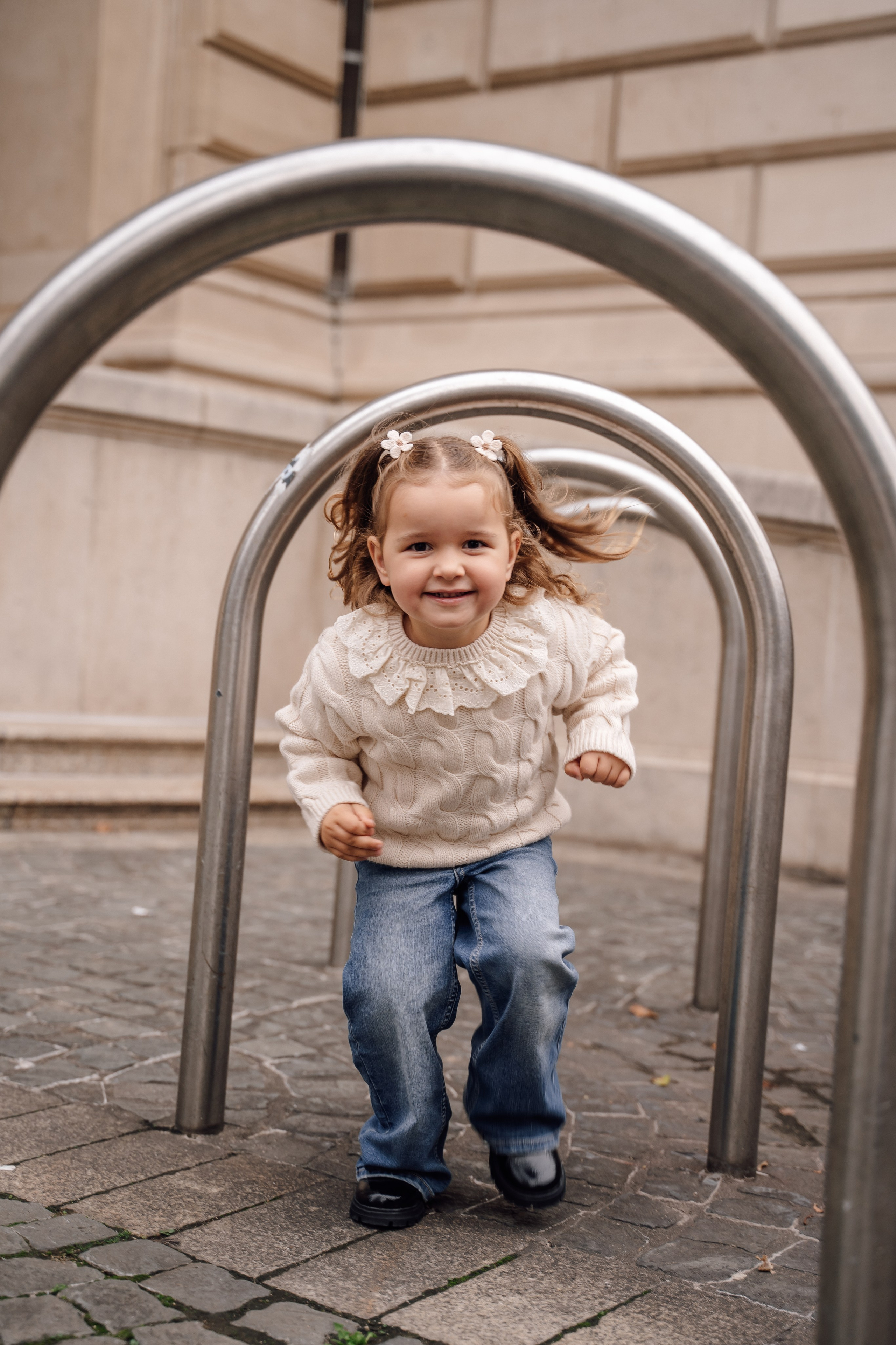 Family at Alte Oper. Анастасия Вайнер — свадебный и портретный фотограф в Германии и по всей Европе
