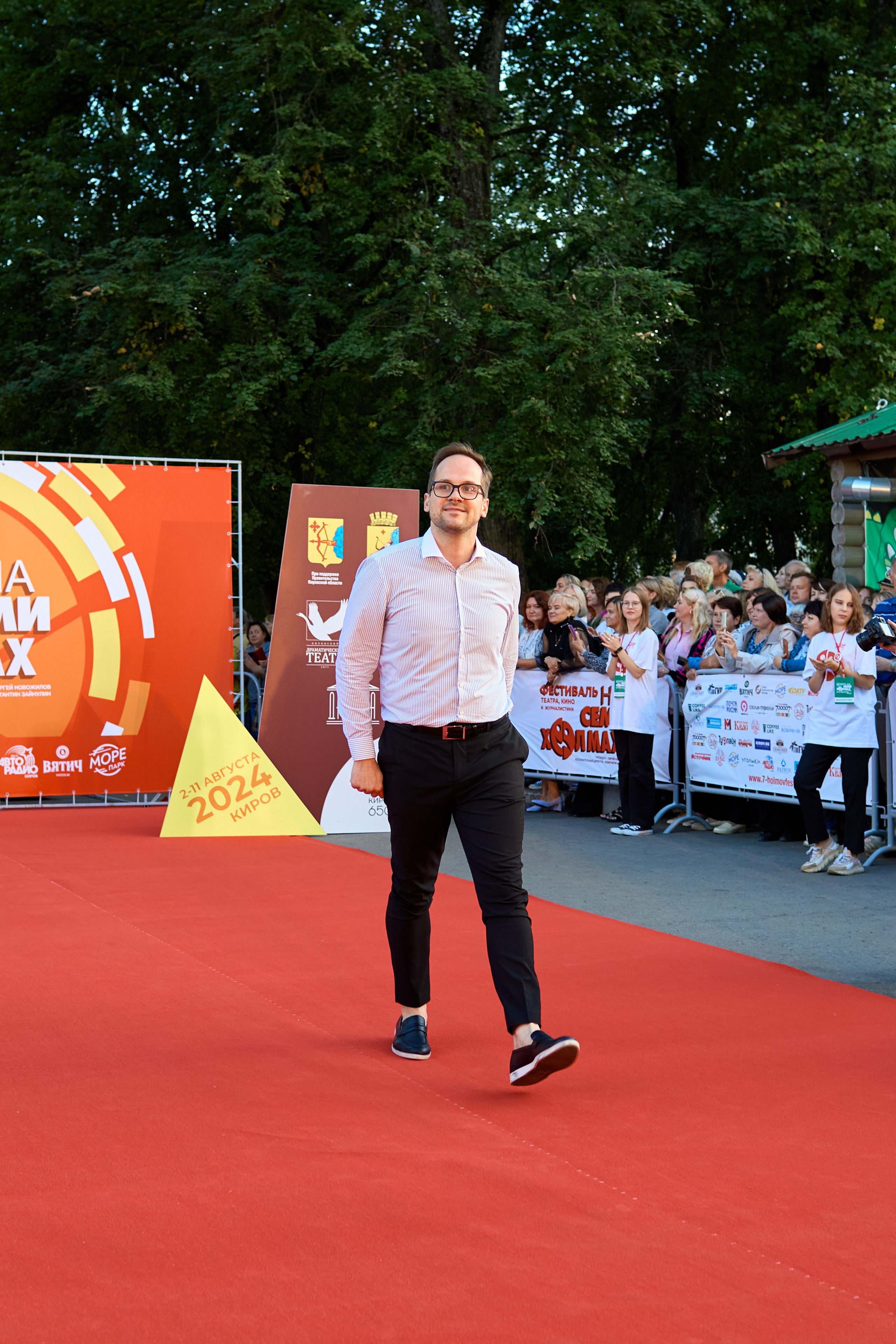 Открытие фестиваля «На семи холмах» 2024. Фотограф Илья Прохоров в Кирове