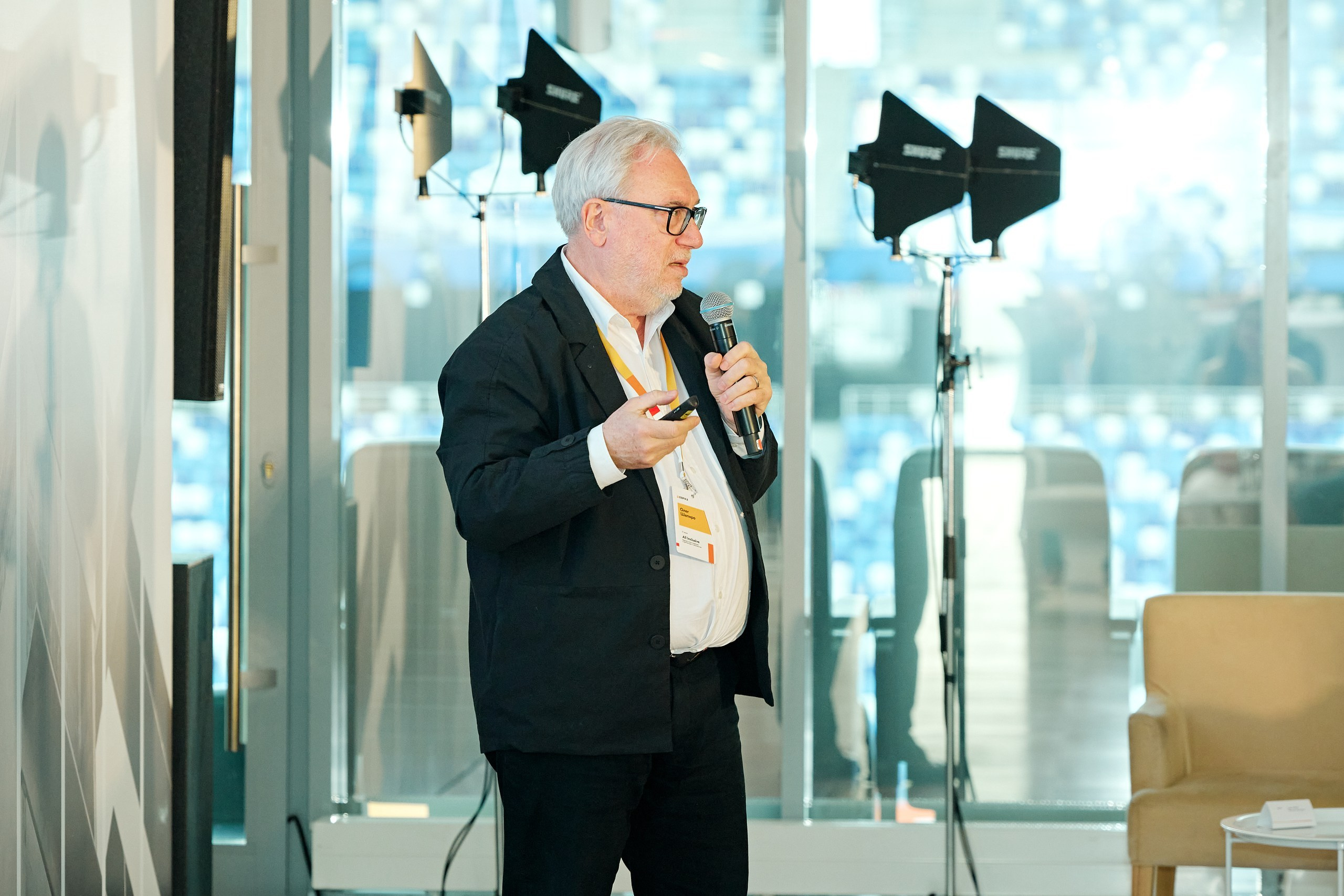 ЕВРАЗ / Конференция All Inclusive / Стадион «Нижний Новгород». Антон Артюшин, портретный фотограф. Москва