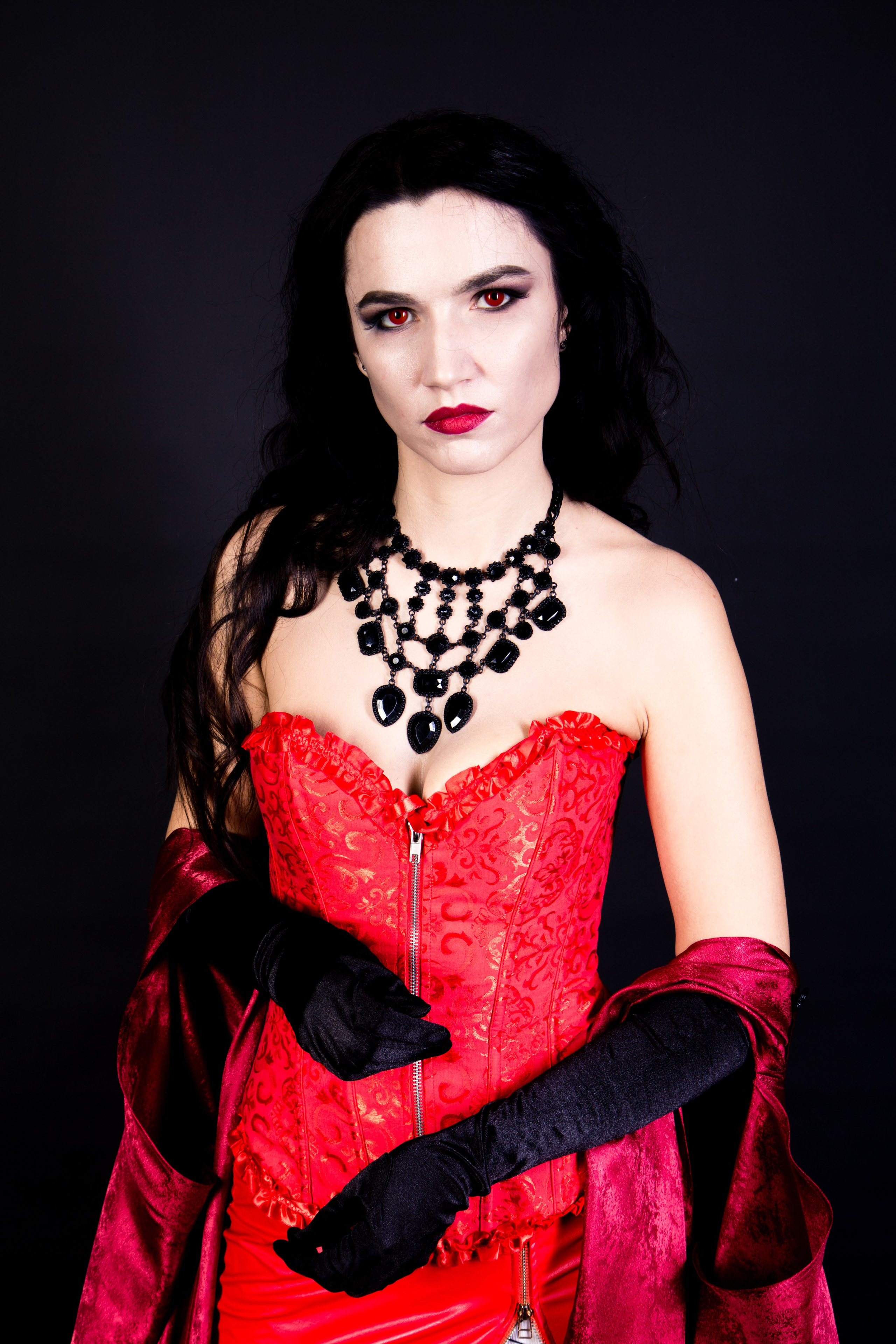 Вампирша. Фотограф в Кемерово Анна Оськина