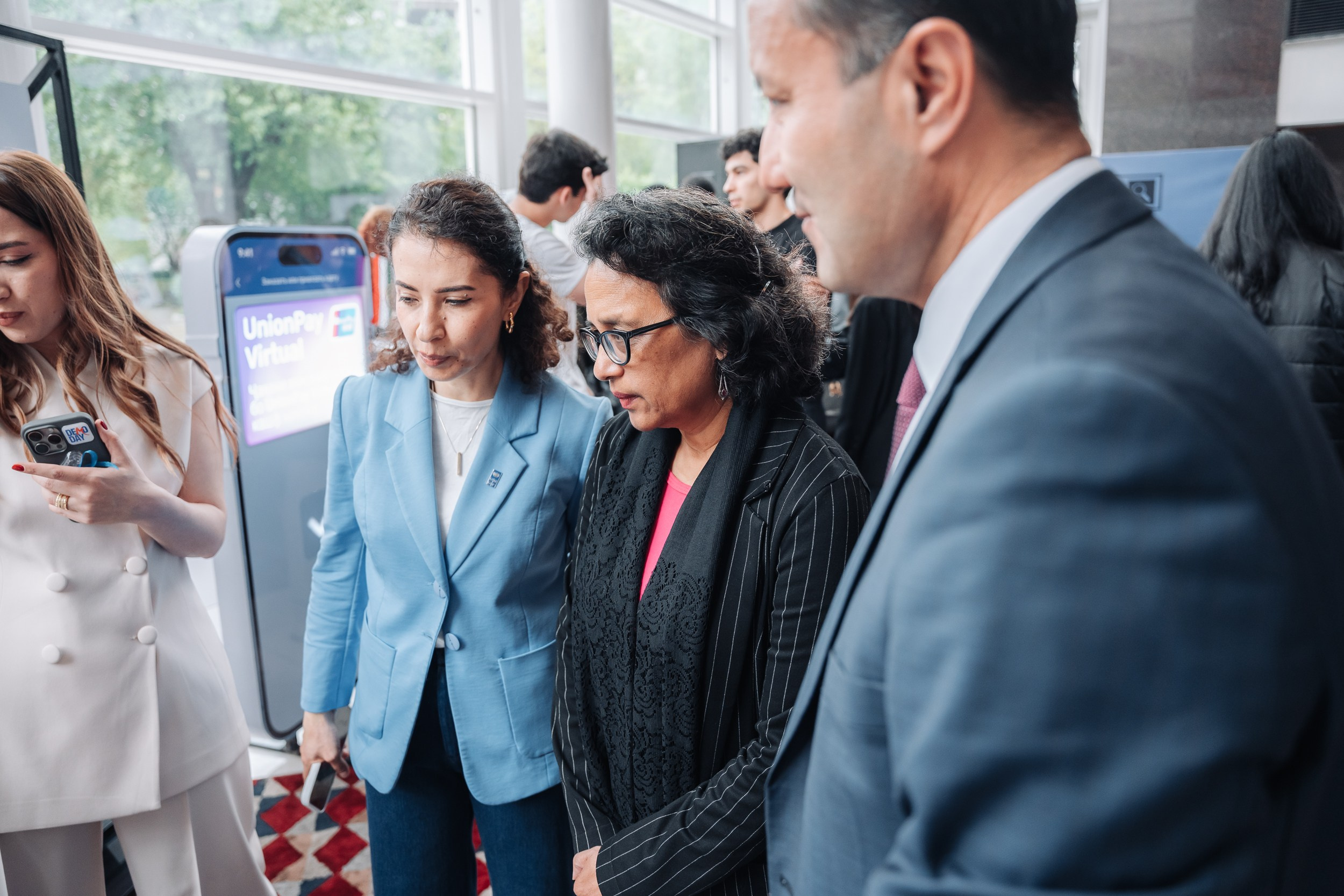 DEMODAY «Форум». Портретный и Репортажный Фотограф Москва