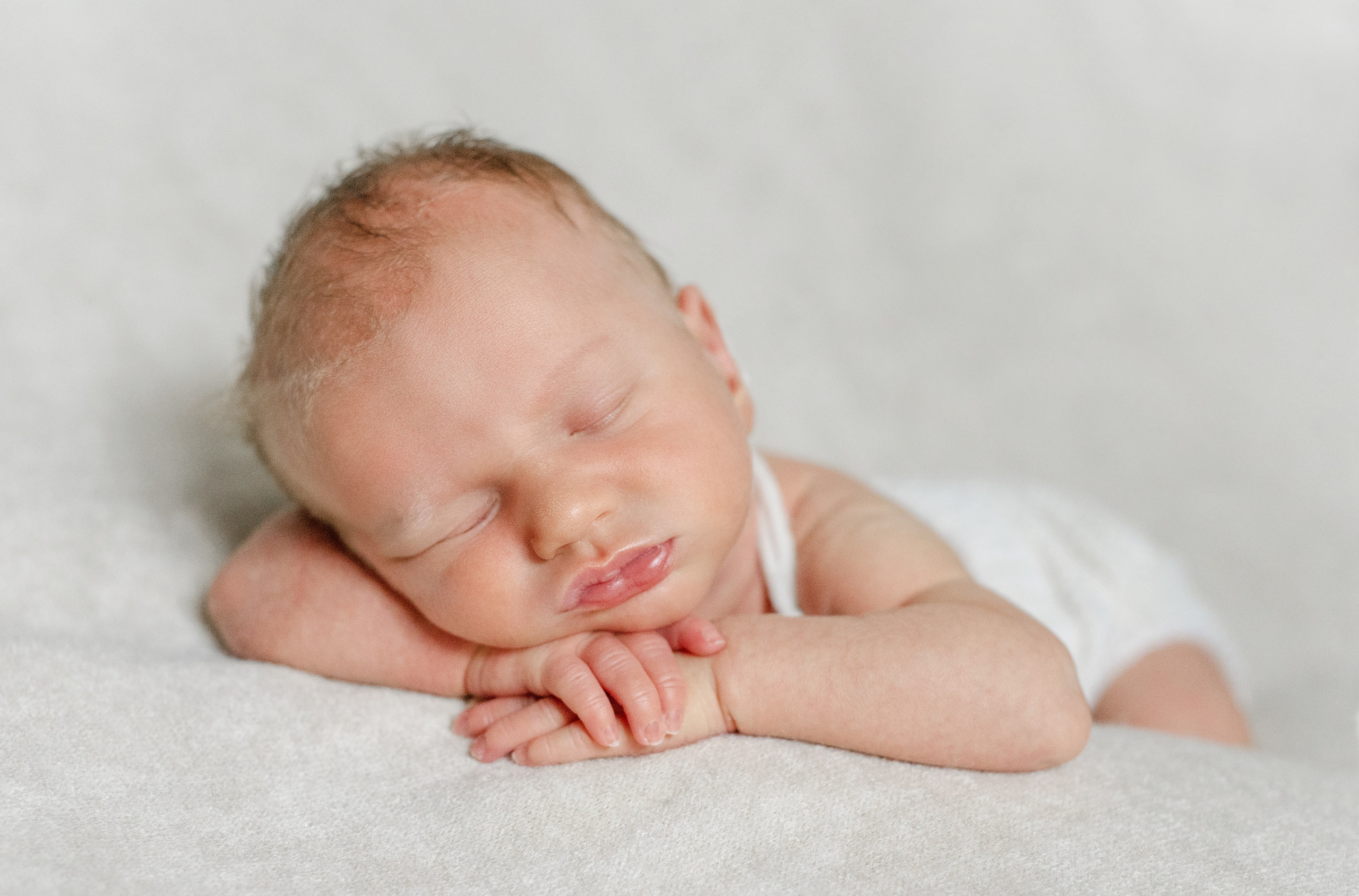 Фотосессия новорожденного. Фотограф новорожденных Анна Дырда