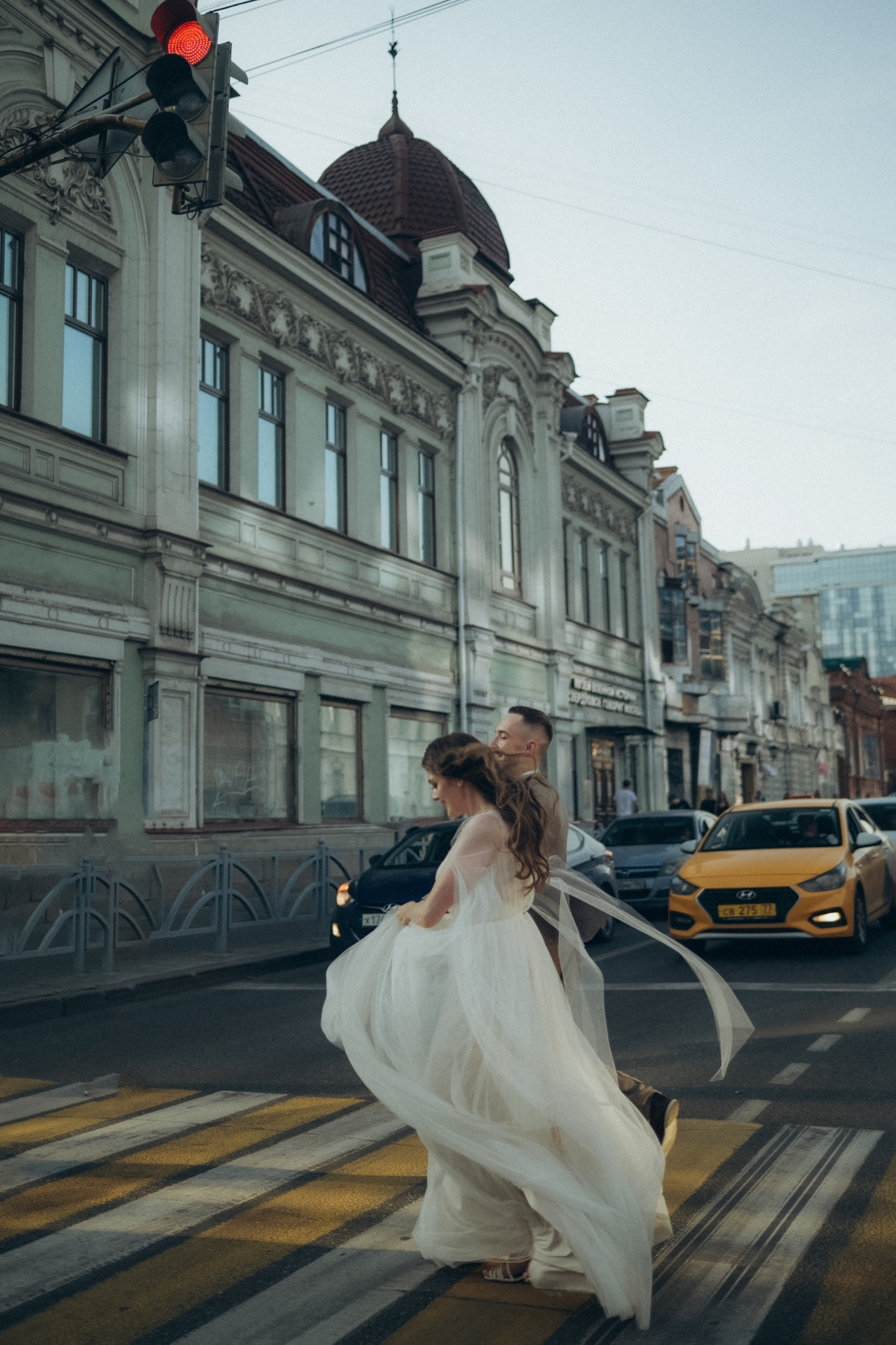 Свадебная история с старом городе. Семейный свадебный фотограф Екатеринбург Первоуральск Шарнина Алёна