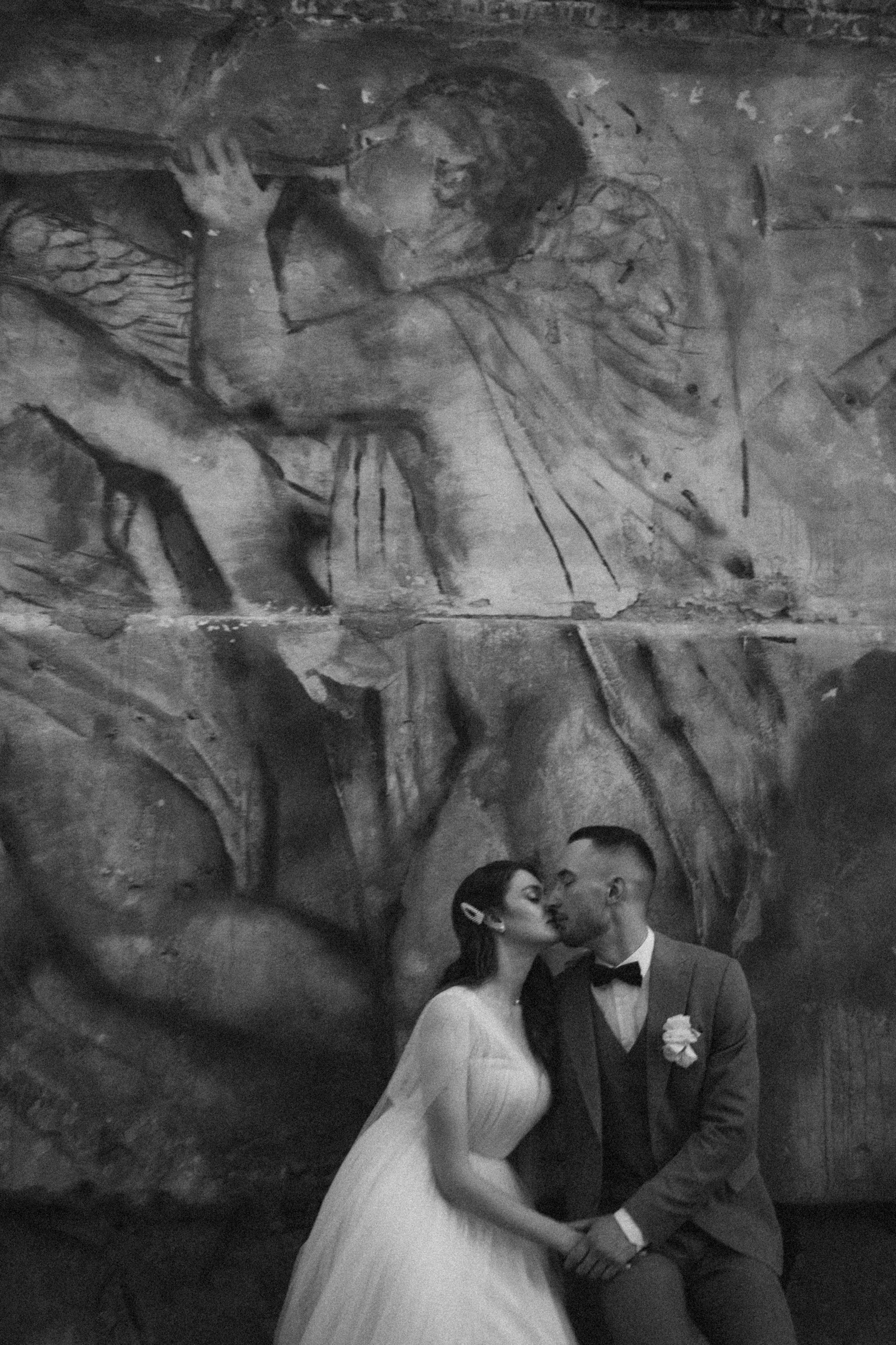 Свадебная история с старом городе. Семейный свадебный фотограф Екатеринбург Первоуральск Шарнина Алёна