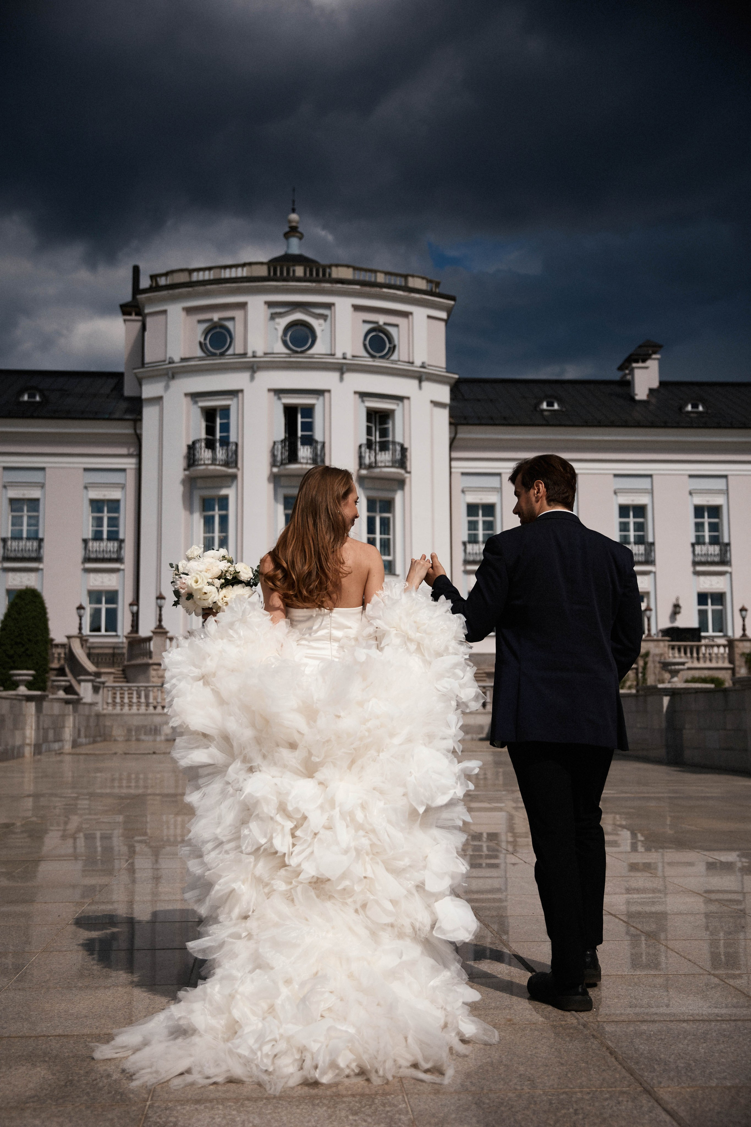 Ирина и Виктор. Москва. Вилла Микетти. Свадебный фотограф | Валя Чи