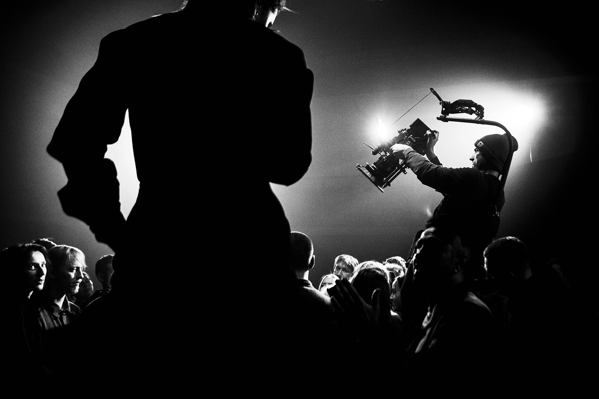 LOUNA — 1.9.8.4. Ольга Пилант. АРТ, бэкстейдж, свадебная и семейная фотография, городской портрет, интерьерная фотография