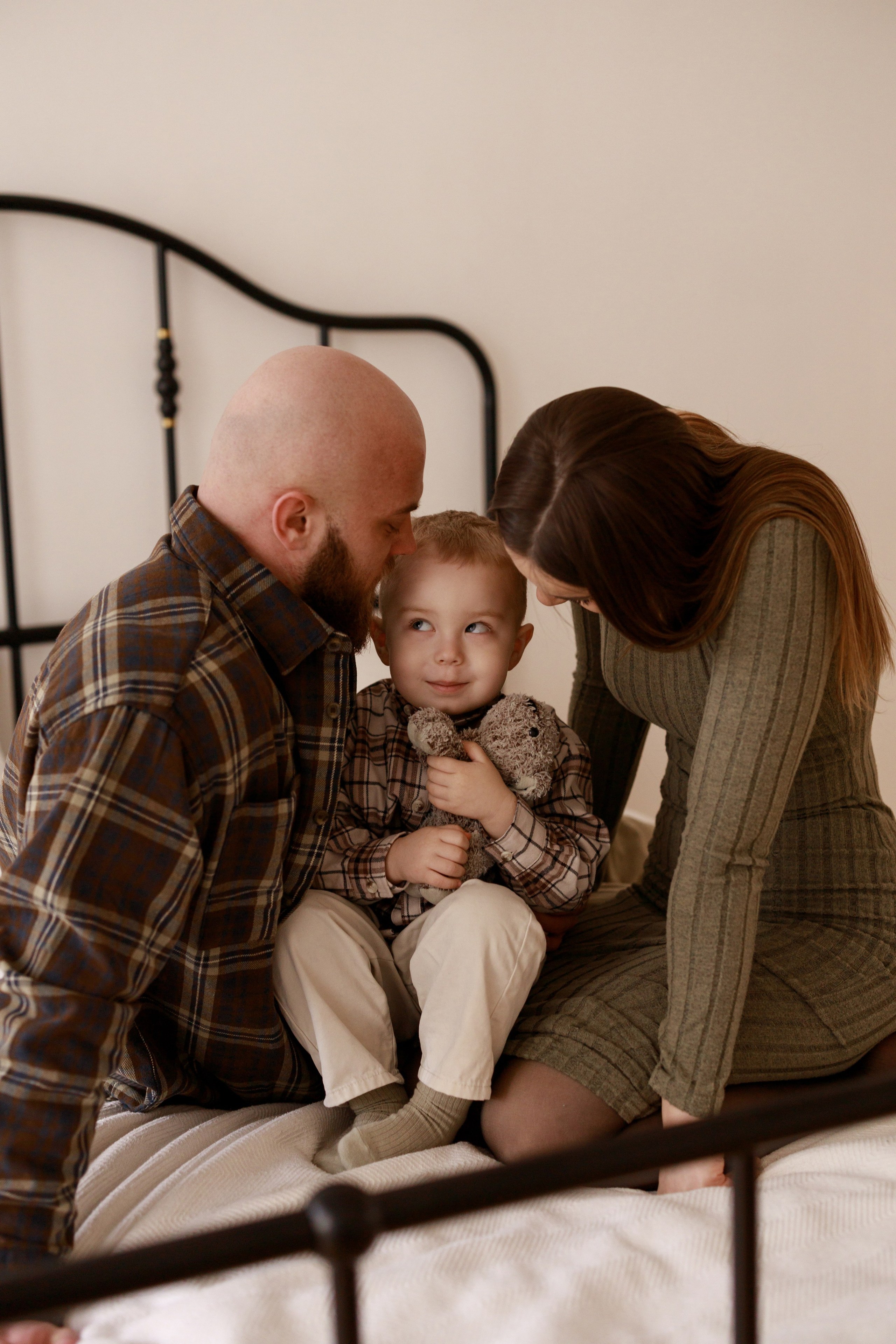 Семейная фотосессия в фотостудии Санкт-Петербург. Фотограф Санкт-Петербург Конюхова Мария