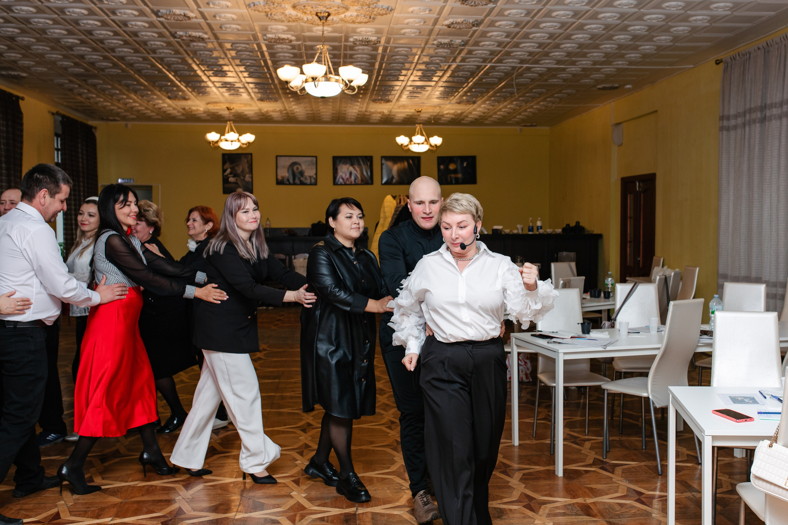 Мастер-класс для банкетных ведущих. Октябрь 2024. Фотограф Пермь. Свадьбы. Семья и дети, школа, д. сад. Фотокниги