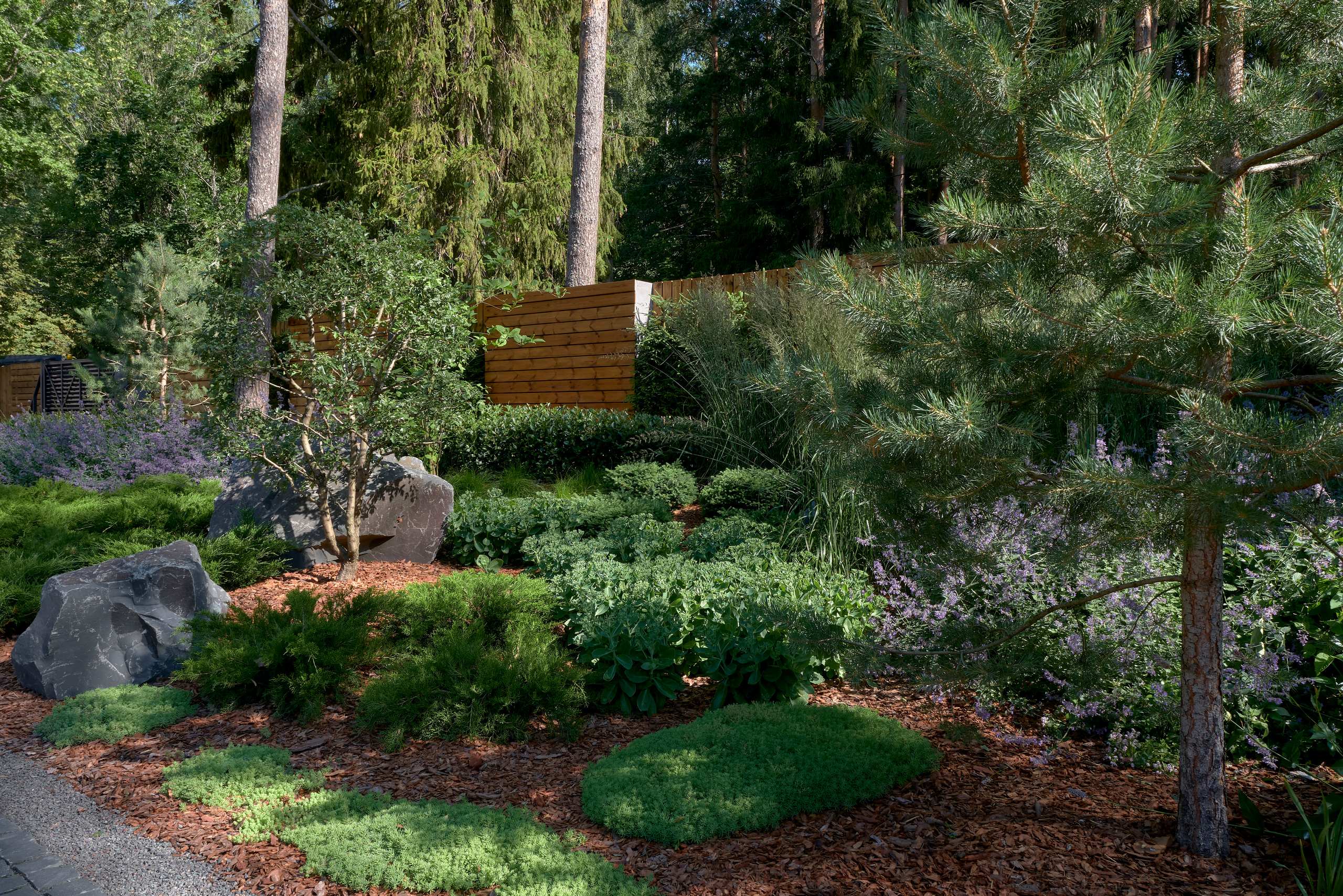 Ландшафтный и интерьерный фотограф Наталья Соловьева. Фотосъемка сада Усадьба Хрустальное для Валерия Федотова и ландшафтной студии lburo | interioto