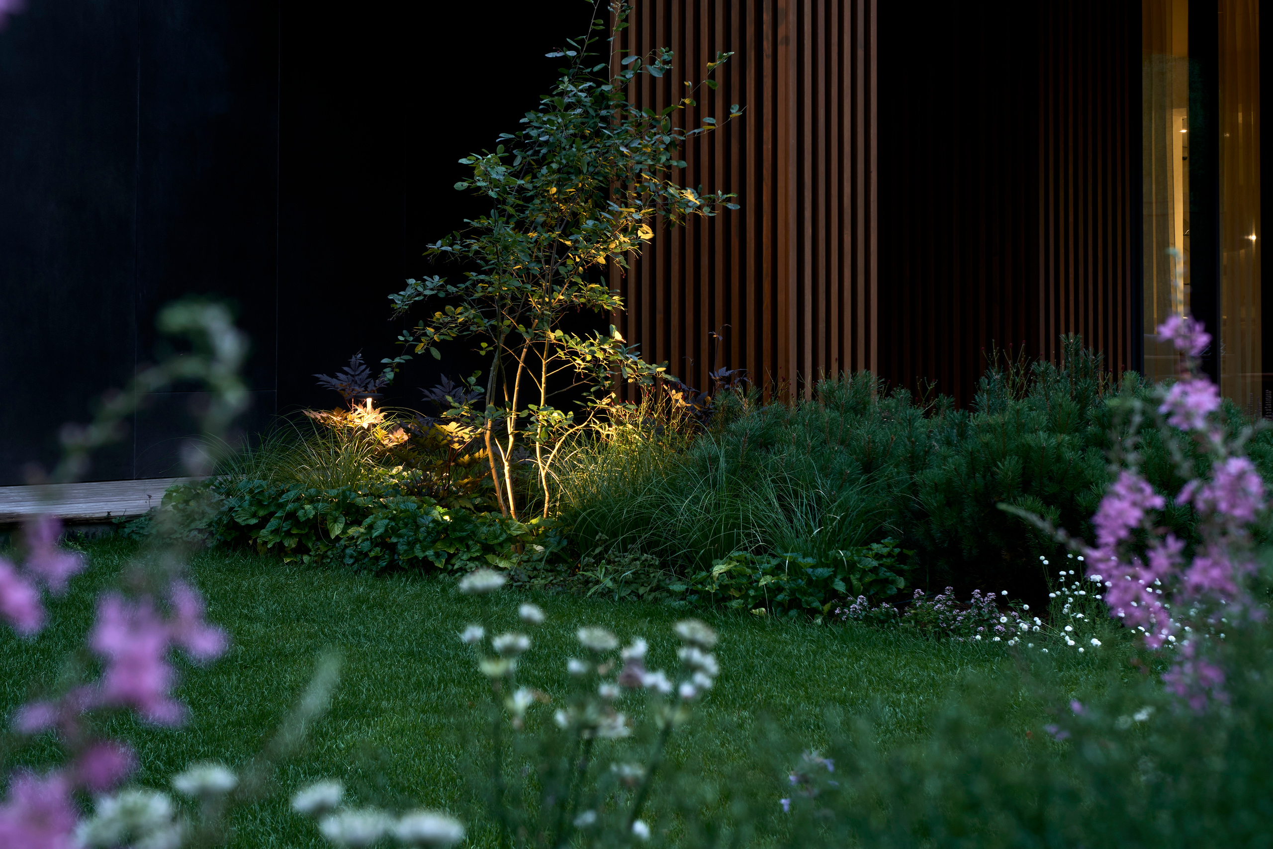 Ландшафтный и интерьерный фотограф Наталья Соловьева. Фотосъемка проекта сада Astragal для ландшафтной студии lburo | interioto