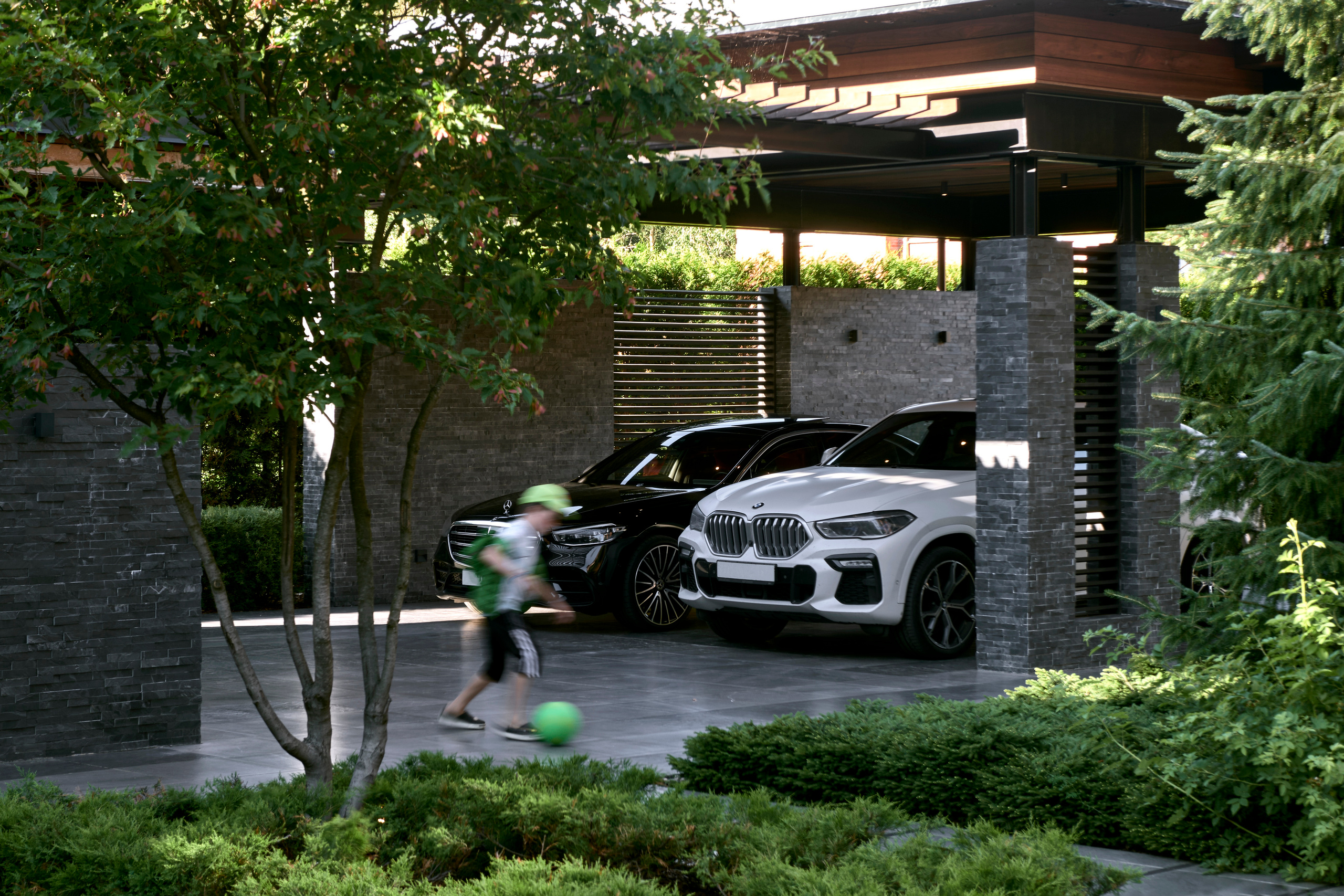 Ландшафтный и интерьерный фотограф Наталья Соловьева. Фотосъемка проекта Дивный сад для ландшафтной студии L.BURO | interioto