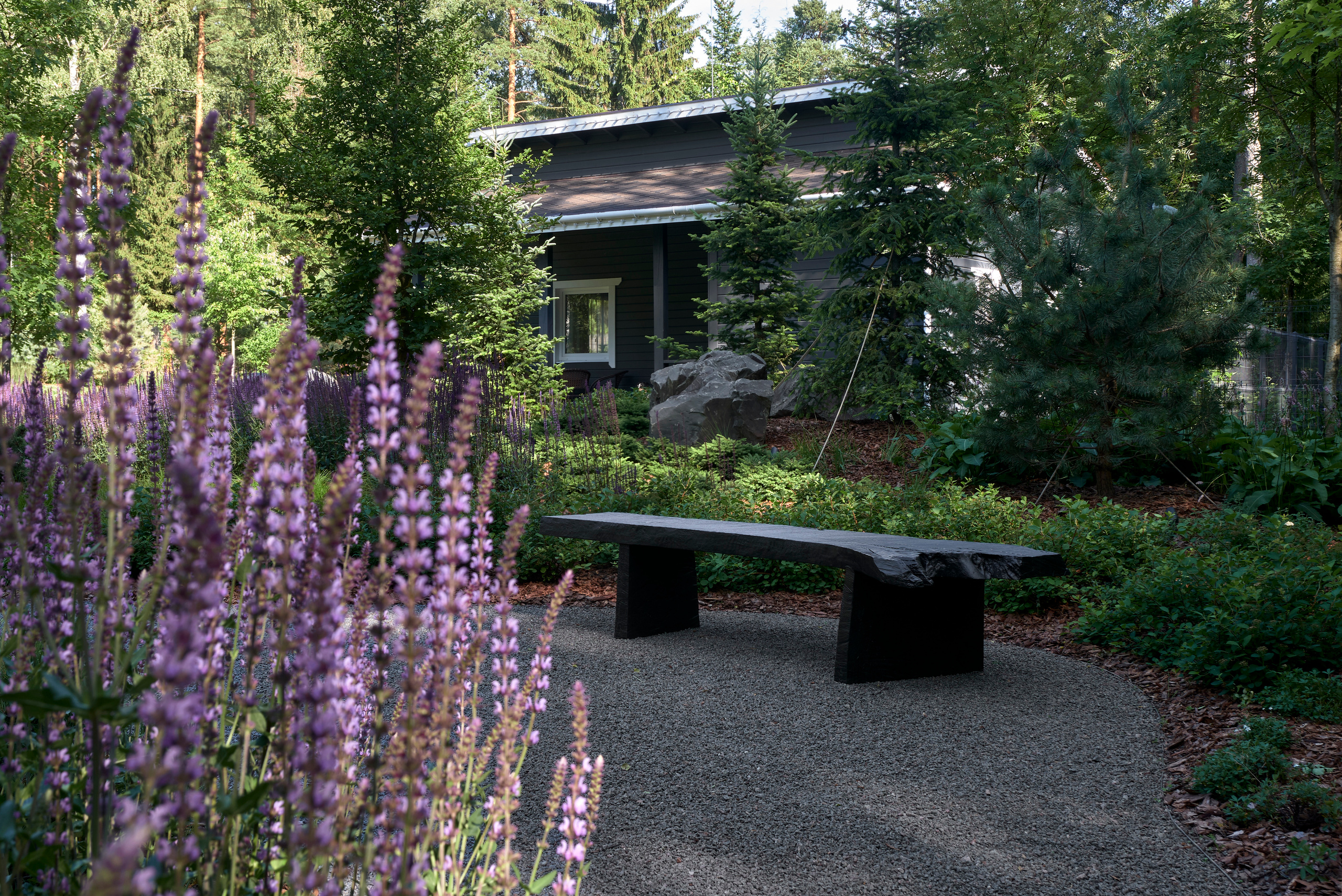 Ландшафтный и интерьерный фотограф Наталья Соловьева. Фотосъемка сада Усадьба Хрустальное для Валерия Федотова и ландшафтной студии lburo | interioto