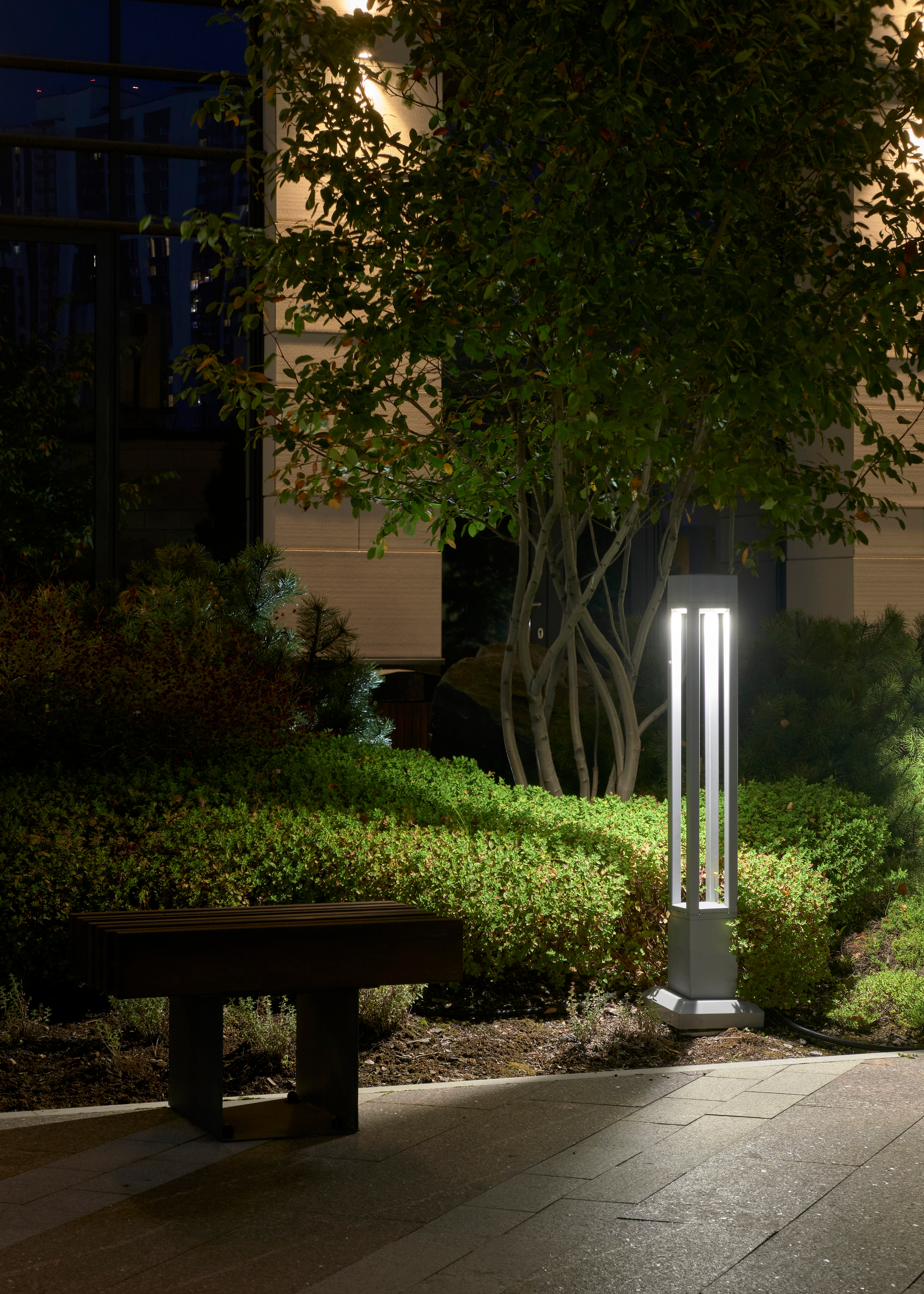 Ландшафтный и интерьерный фотограф Наталья Соловьева. Фотосъемка озеленения территории ЖК Bauhaus для ландшафтной студии lburo | interioto