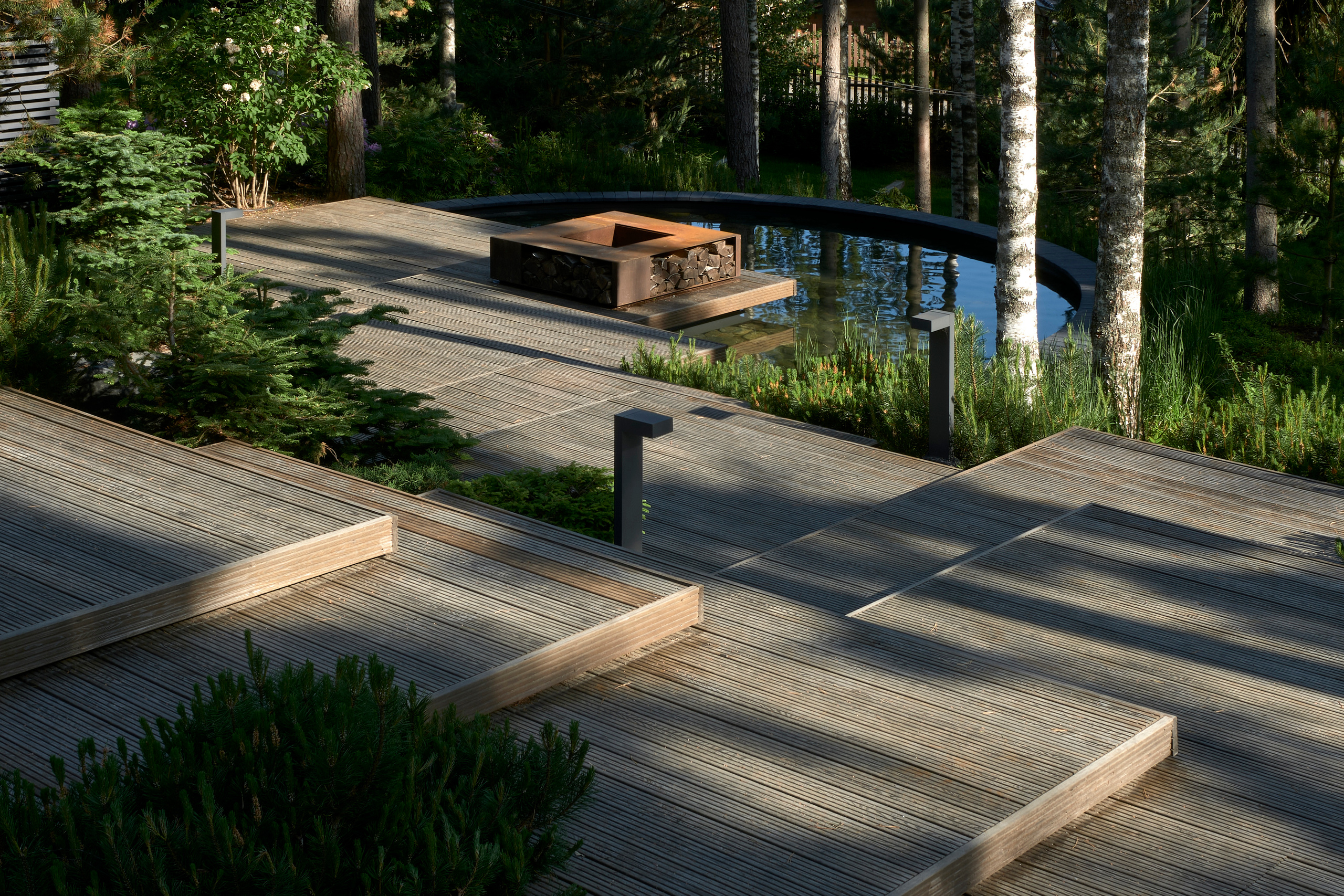 Ландшафтный и интерьерный фотограф Наталья Соловьева. Фотосъемка сада Hugel для ландшафтной студии lburo | interioto