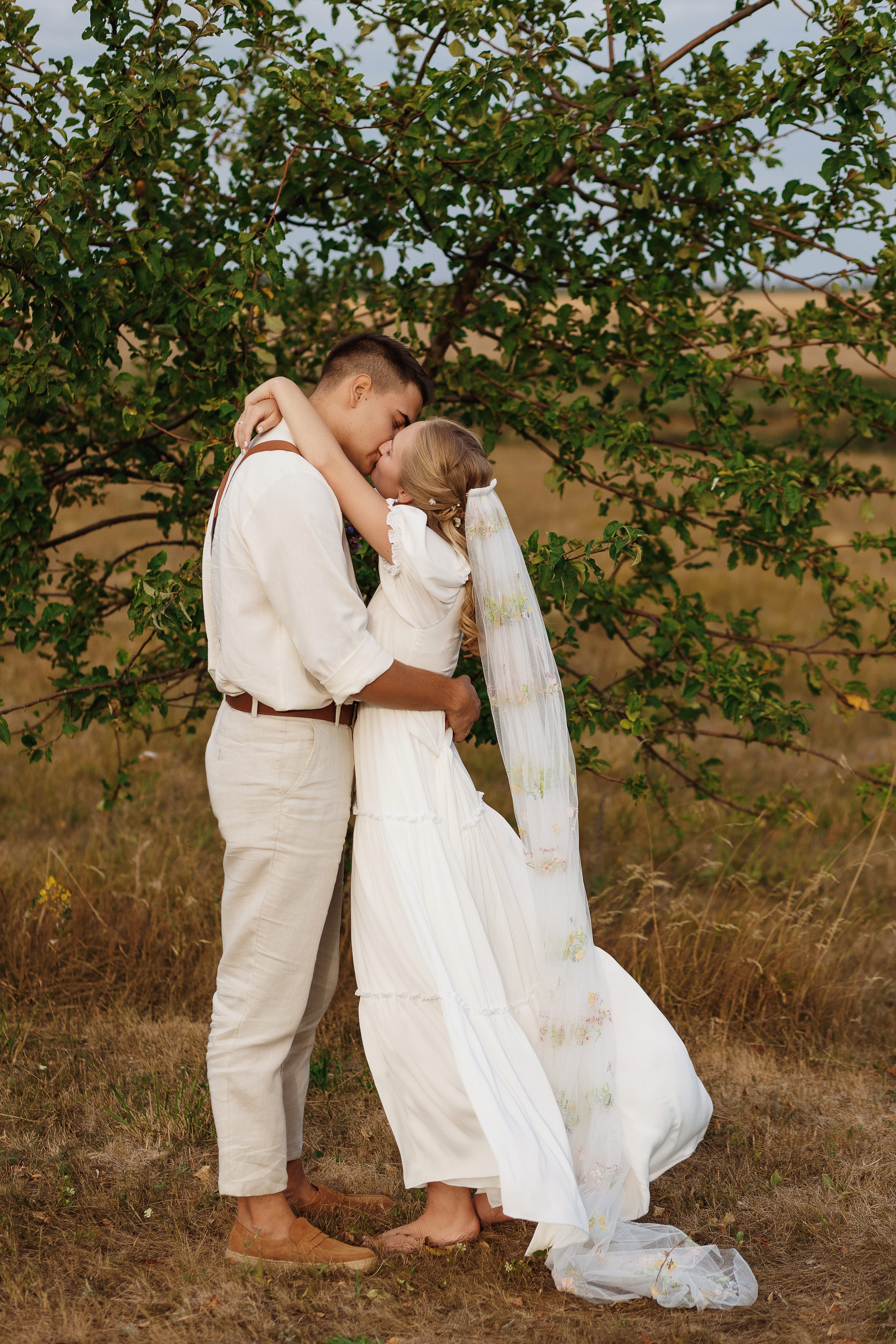 Свадебная фотосессия в поле — Иван и Полина | Свадебный фотограф Таганрог. Свадебный и семейный фотограф в Таганроге Бакарюк Антон