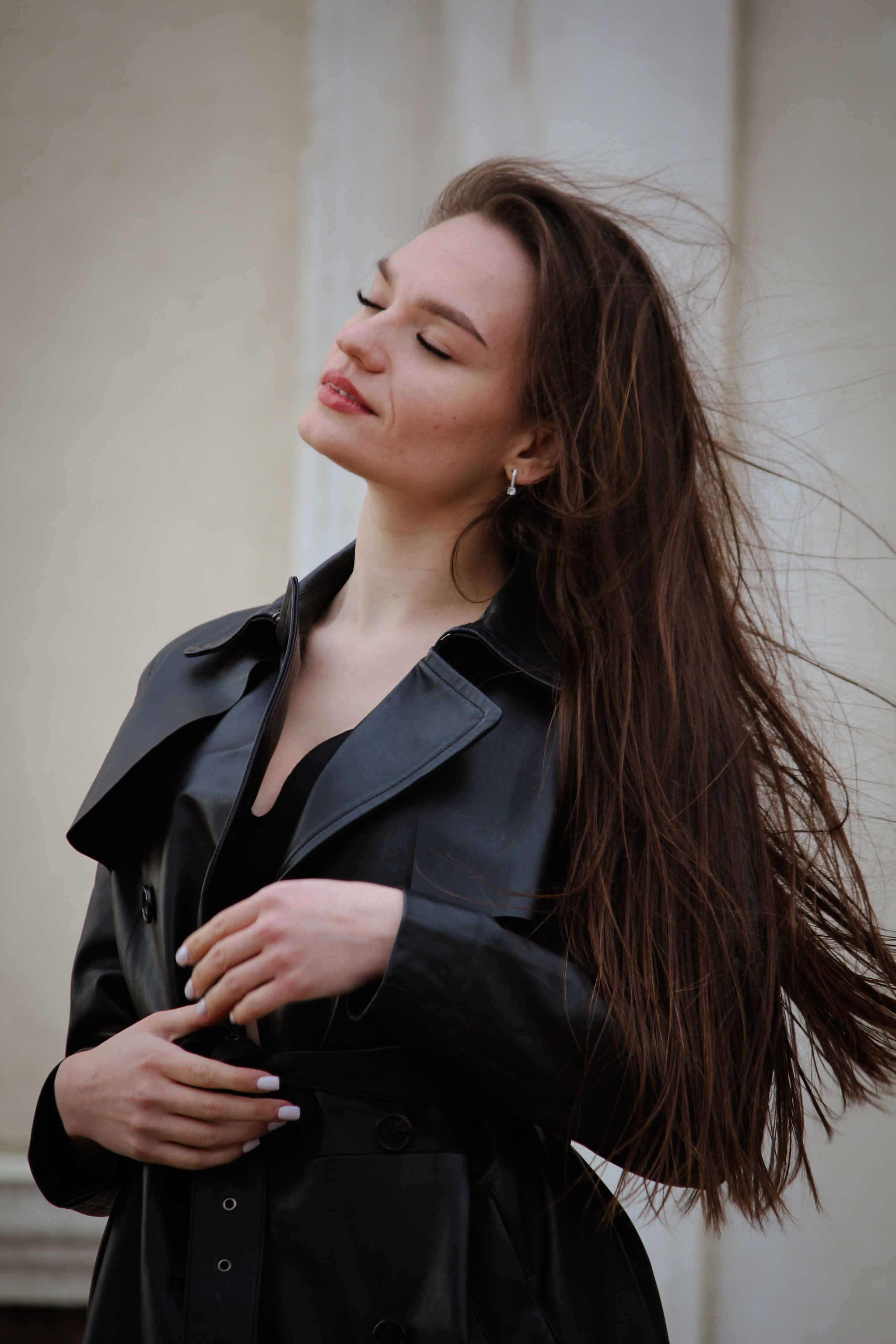 фотограф красноярск уличная съемка фотосессия стрит street фотопрогулка фотография девушки чб фотограф красноярск мужская съемка свадебная фотосессия уличная съемка прогулка фото фотостудия домашняя фотосессия  студийная съемка в студии фотосессия живые фото 