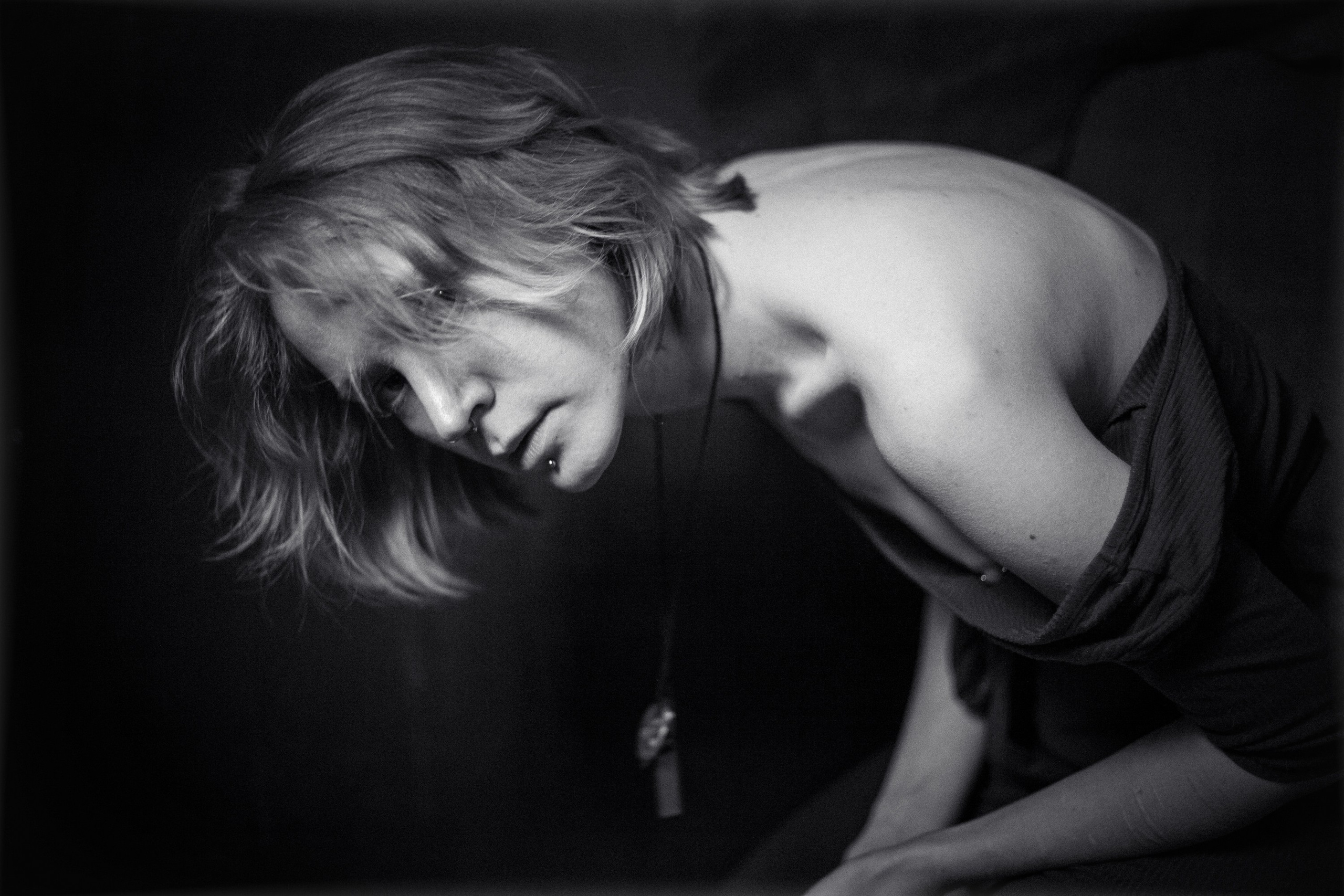 Вика. Домашняя студия. RawCat. Портретная фотография Екатеринбург