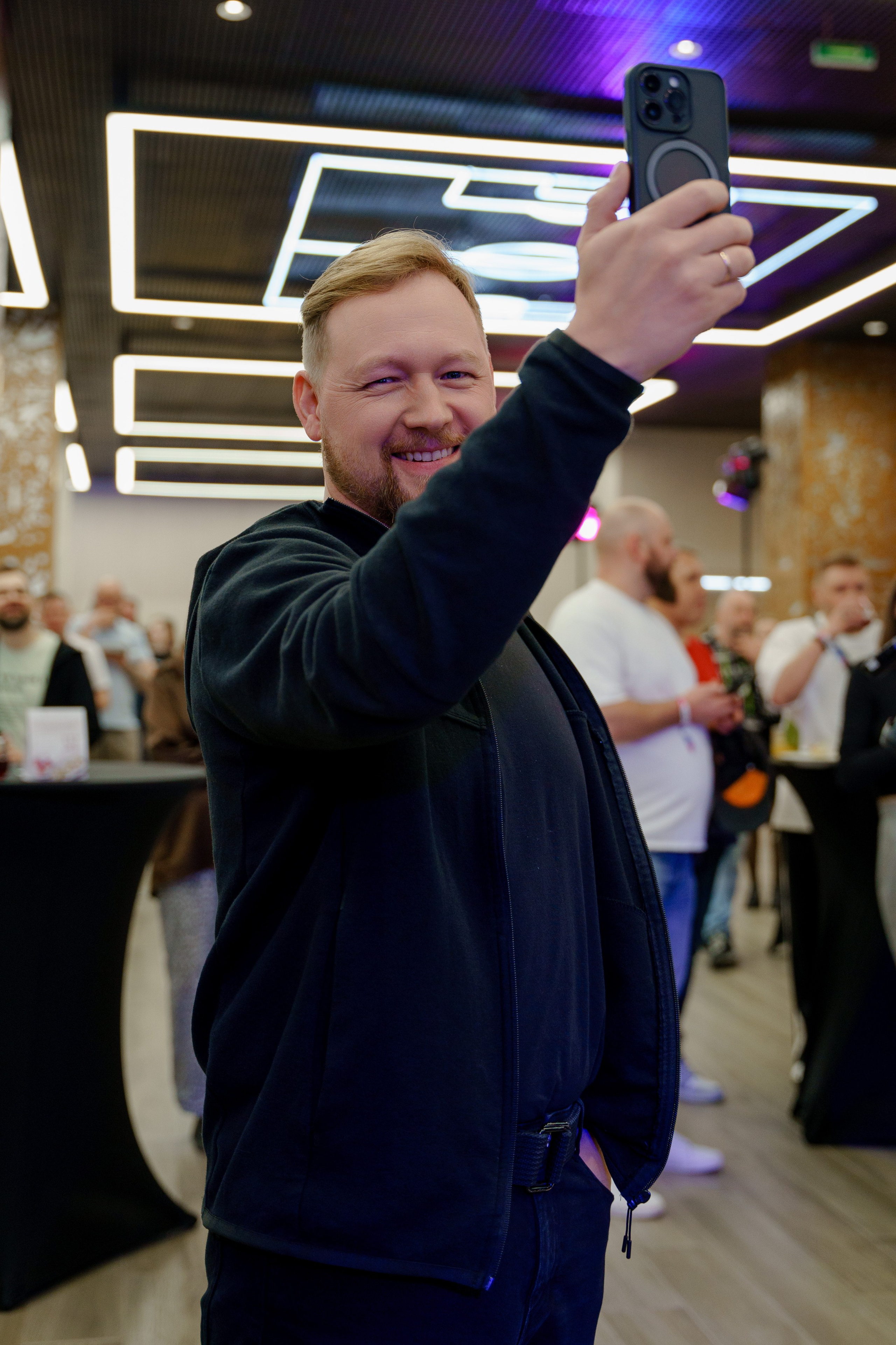 Фотограф на мероприятие в Лужники. Репортажный фотограф в Москве Саша Дружинина