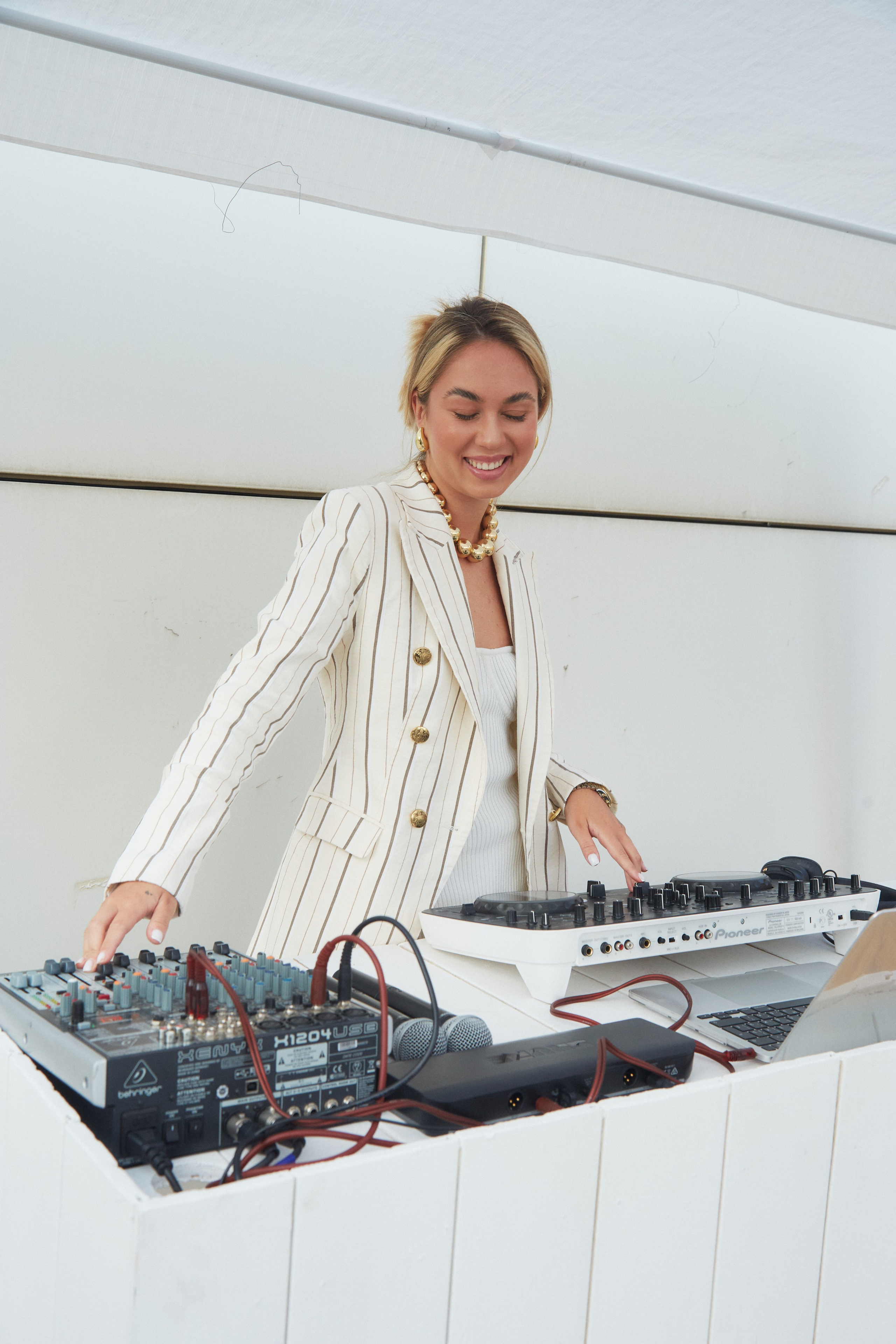 CORAL CLUB 25 years. Photographer Daria Ilkevich