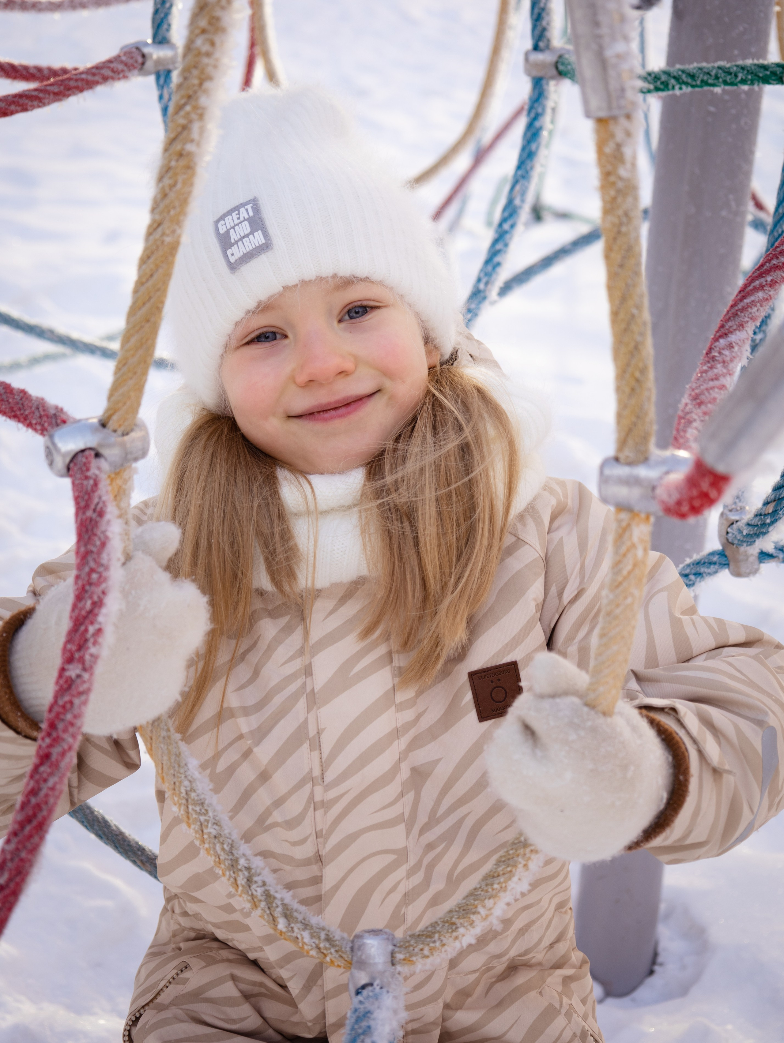 Лена и Лиза. Фотосессия в Академгородке. Красноярск. Фотограф Ирина Колесникова