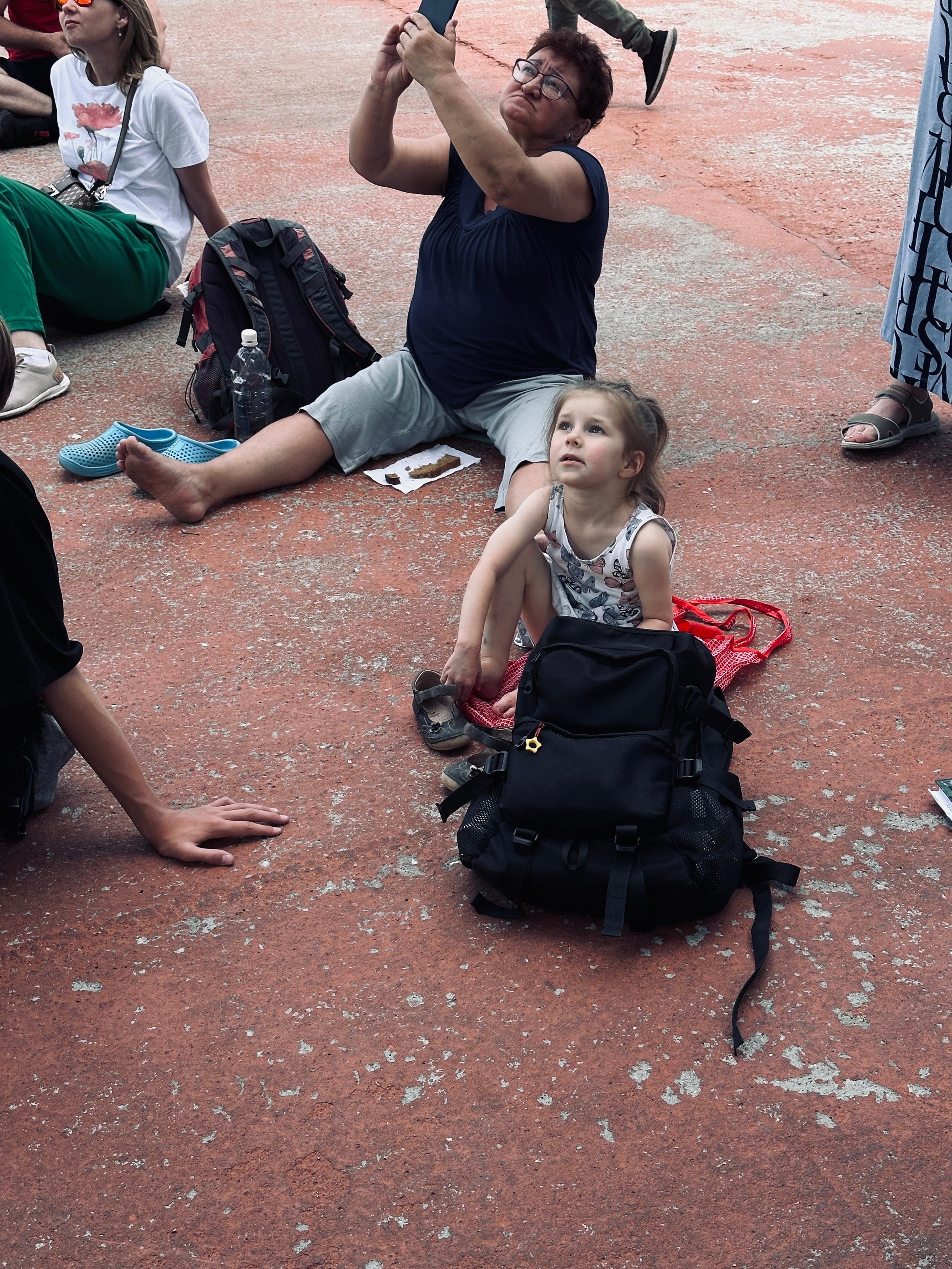 Дети. Смотри, красота!