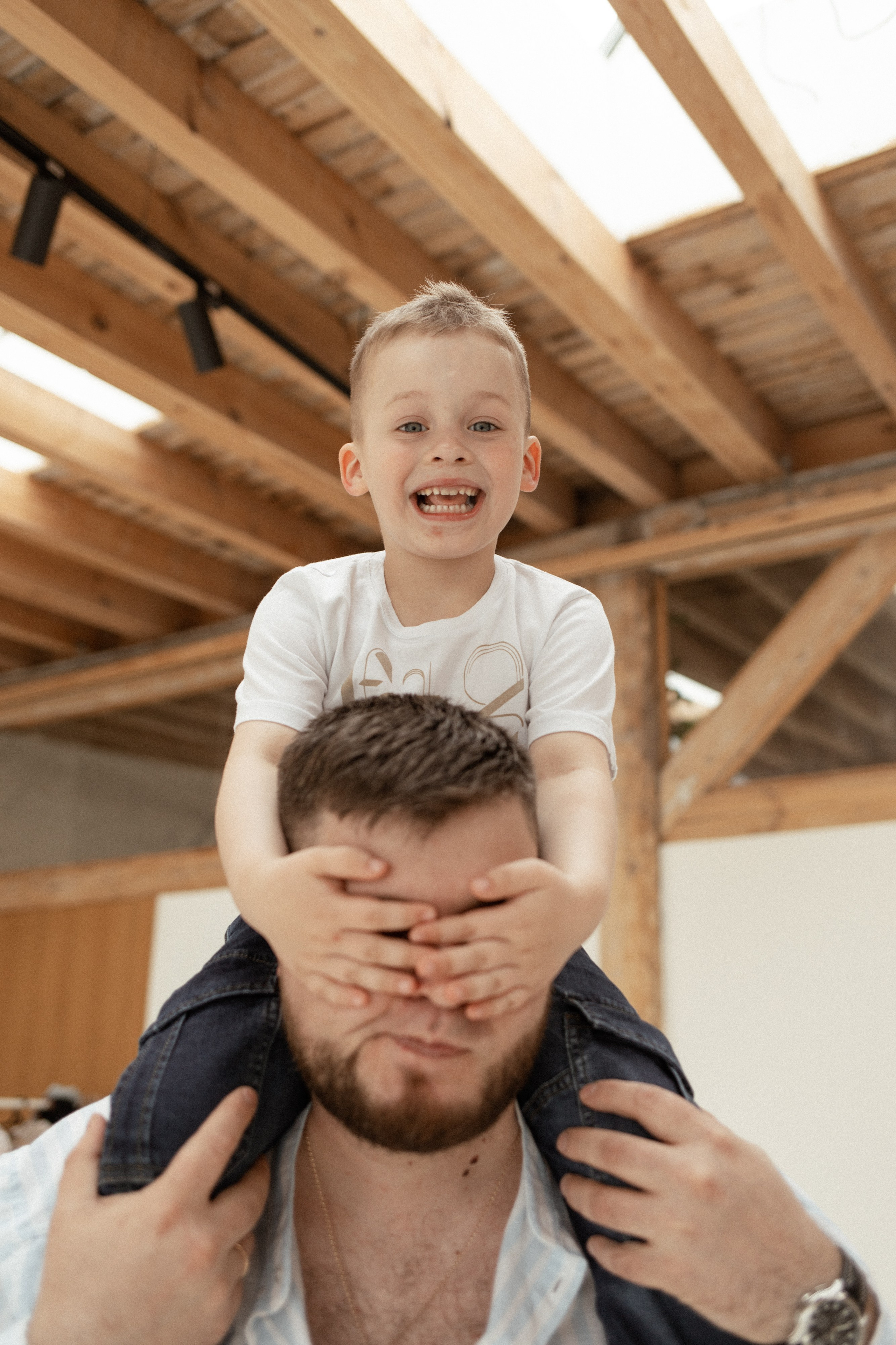 Павел, Костик и Екатерина с животиком. Семейный фотограф Челябинск