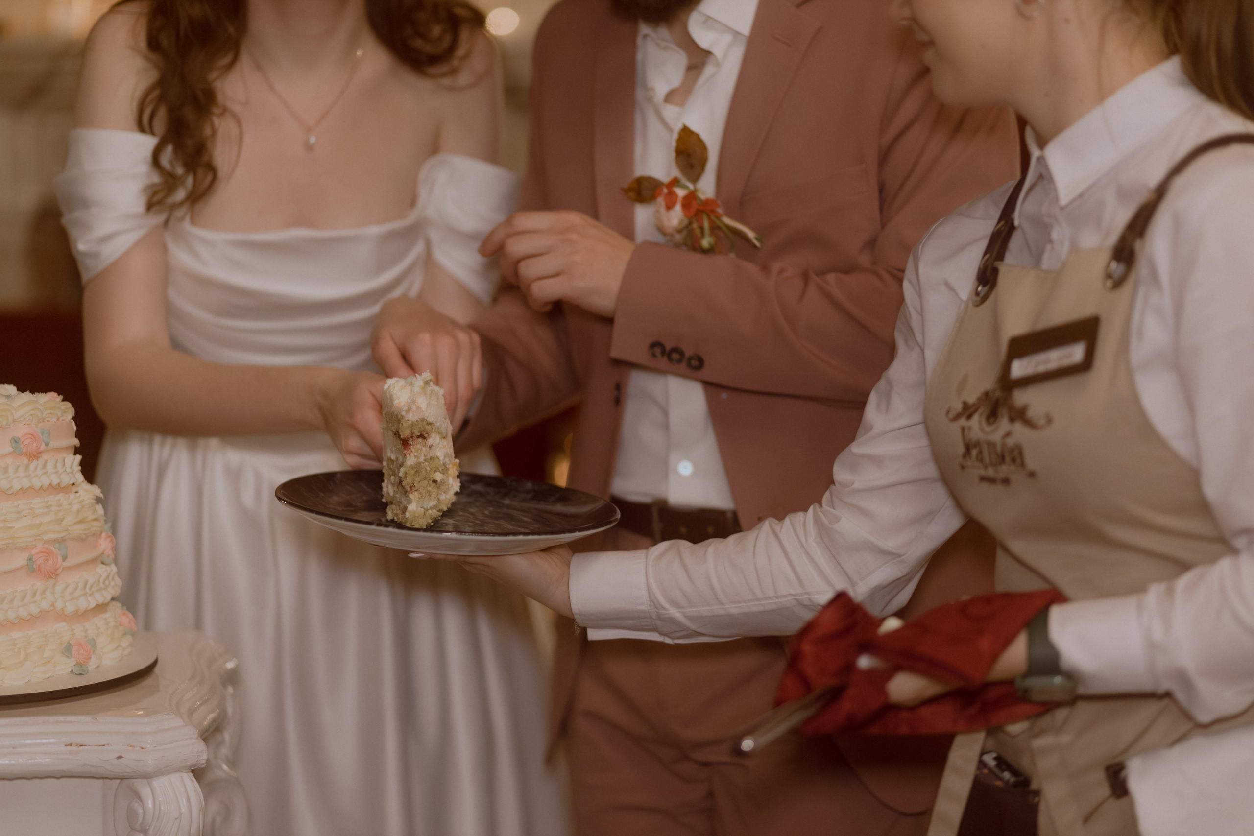 Welcome back to your own dinner party. Фотограф Лия Козловская Минск