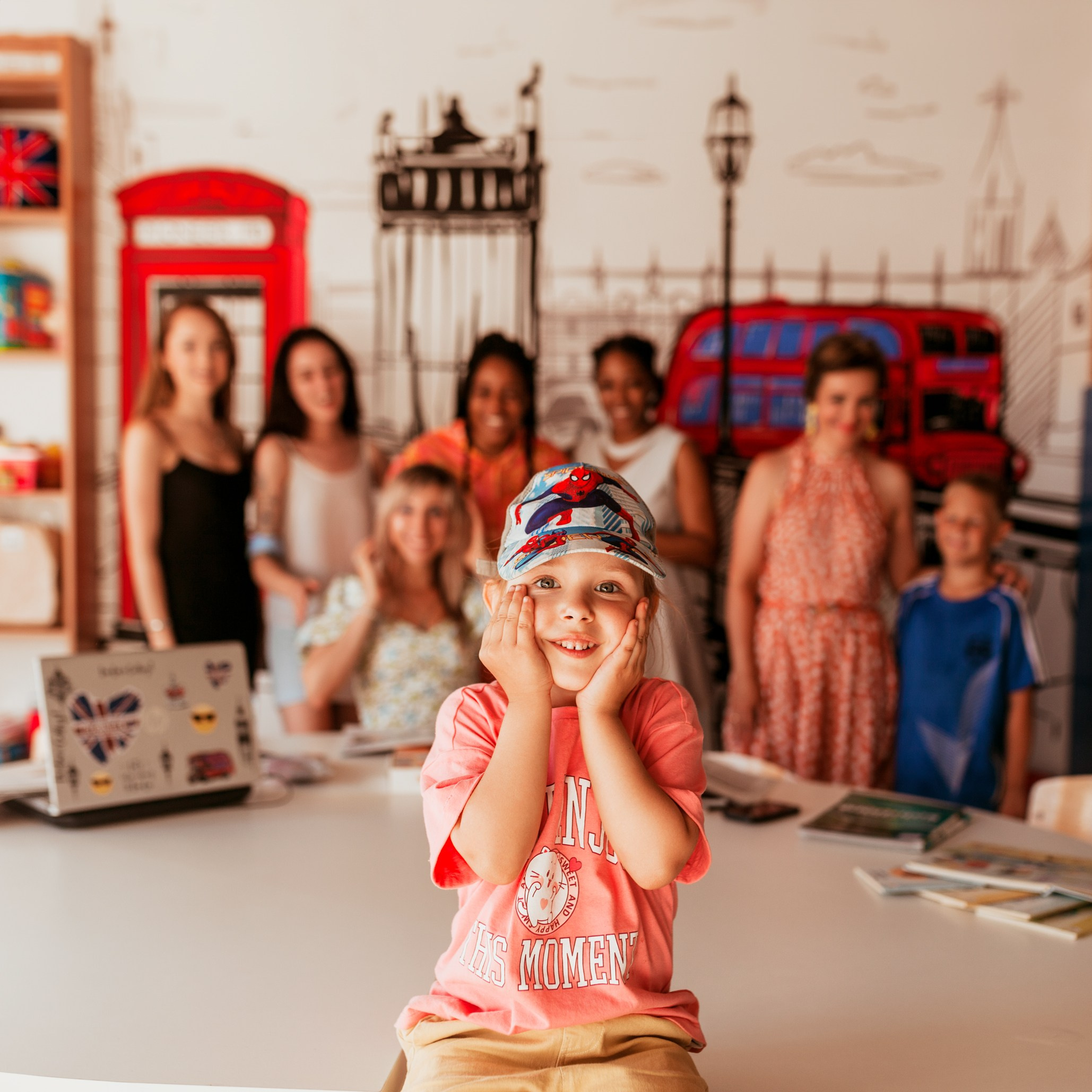 Школа английского языка. Контент фотограф в Симферополе и по Крыму Даша Пац