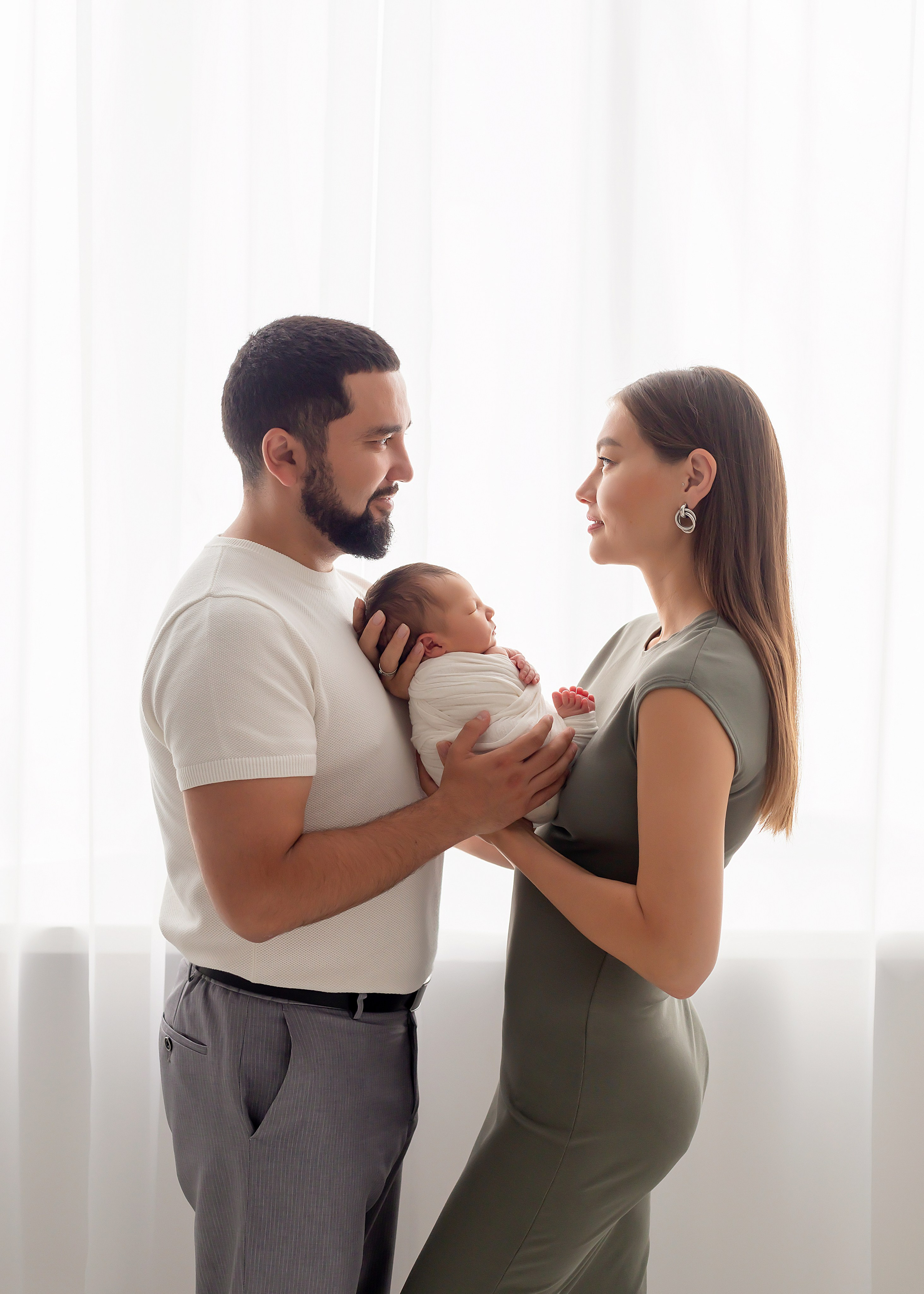 Новорожденные до 28 дней. Фотограф новорожденных в Тюмени