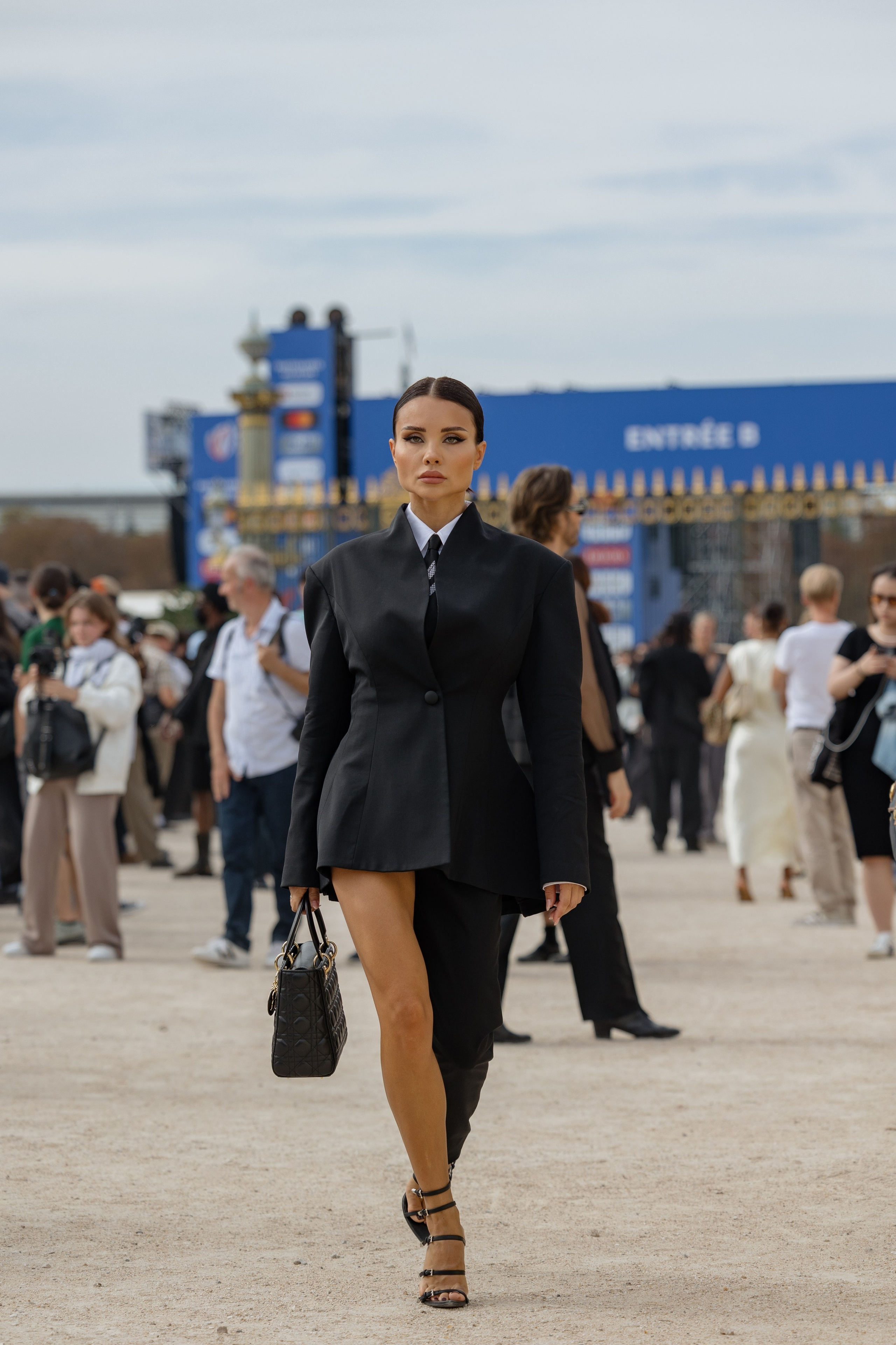 PFW SPRING SUMMER 2024 DIOR. Photographer in Milan Ivan Goncharov
