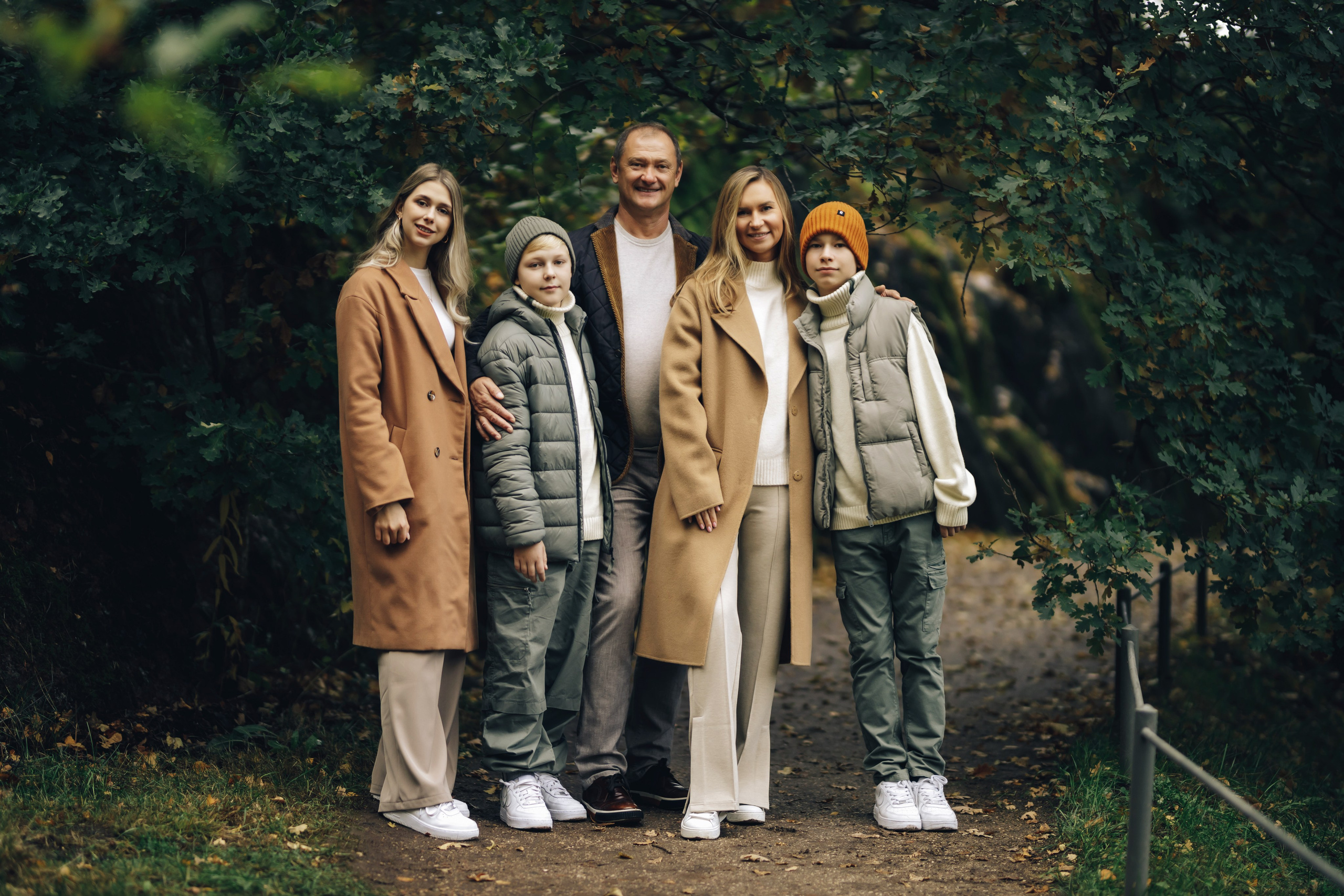 Семейная фотосессия в Санкт-Петербурге в студии и не только. Дмитрий Мартьянов семейный фотограф в Санкт-Петербурге