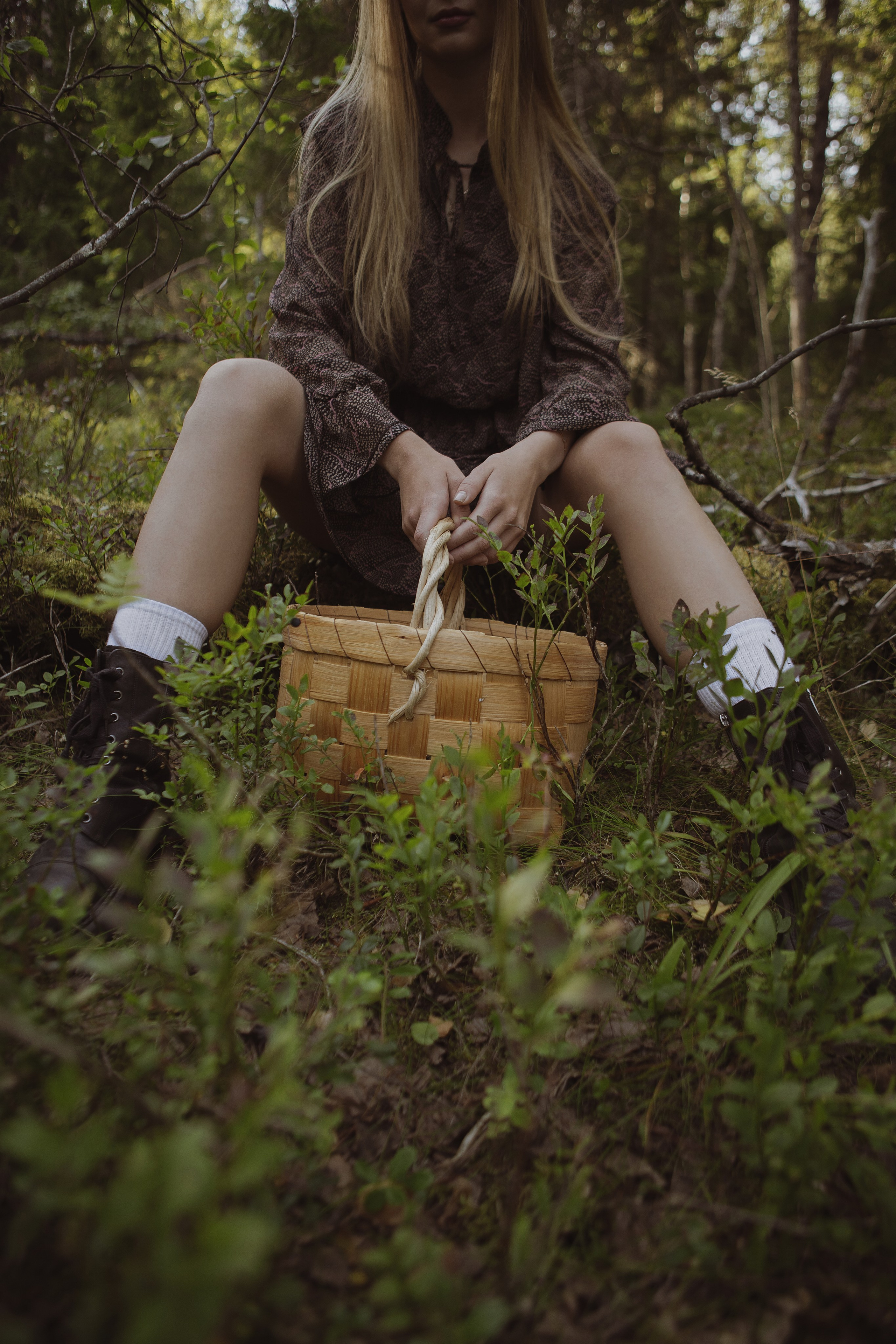 Семейная фотосессия в лесу. Фотограф в Москве Таша Логинова