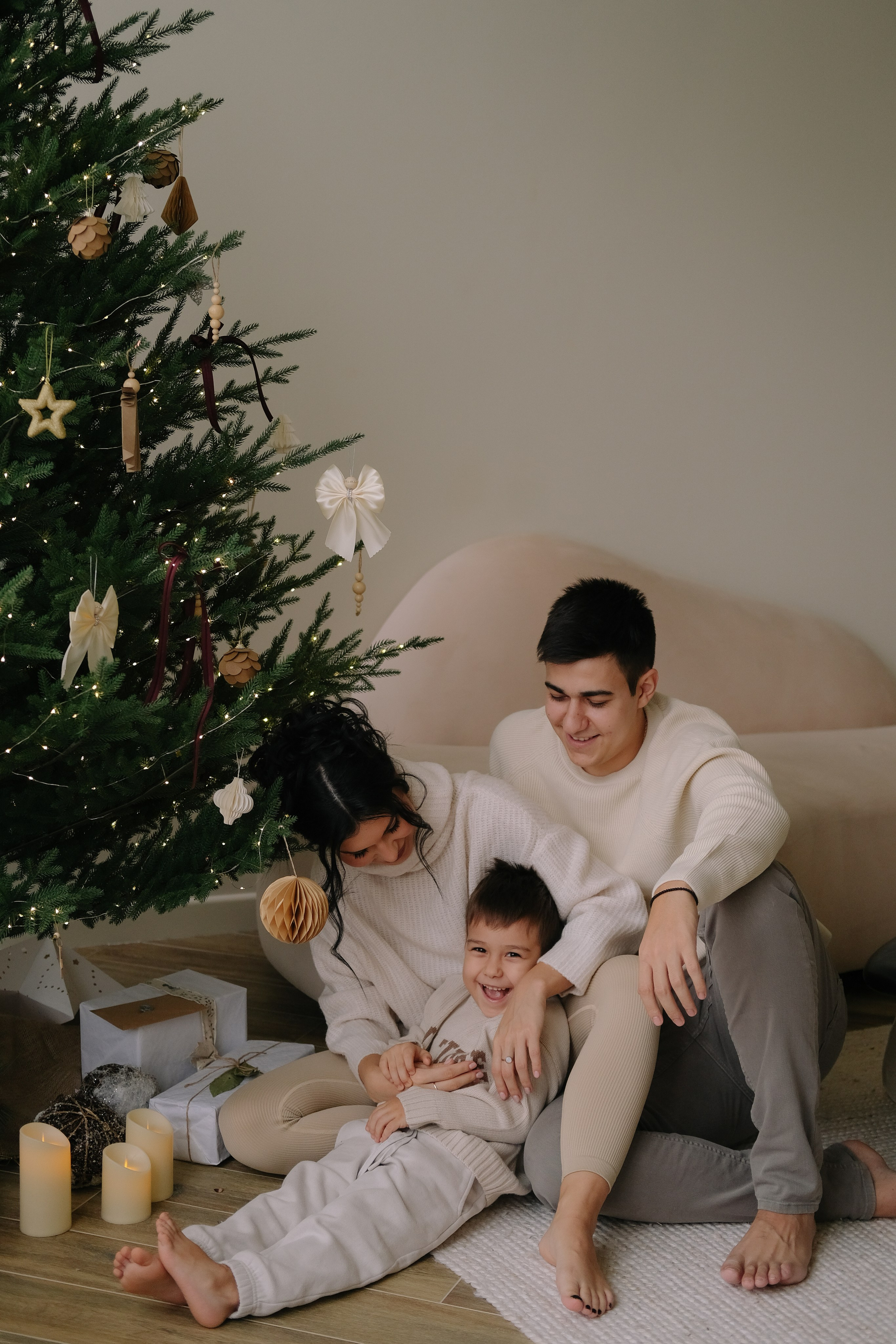 Семья Сенатос. Главная