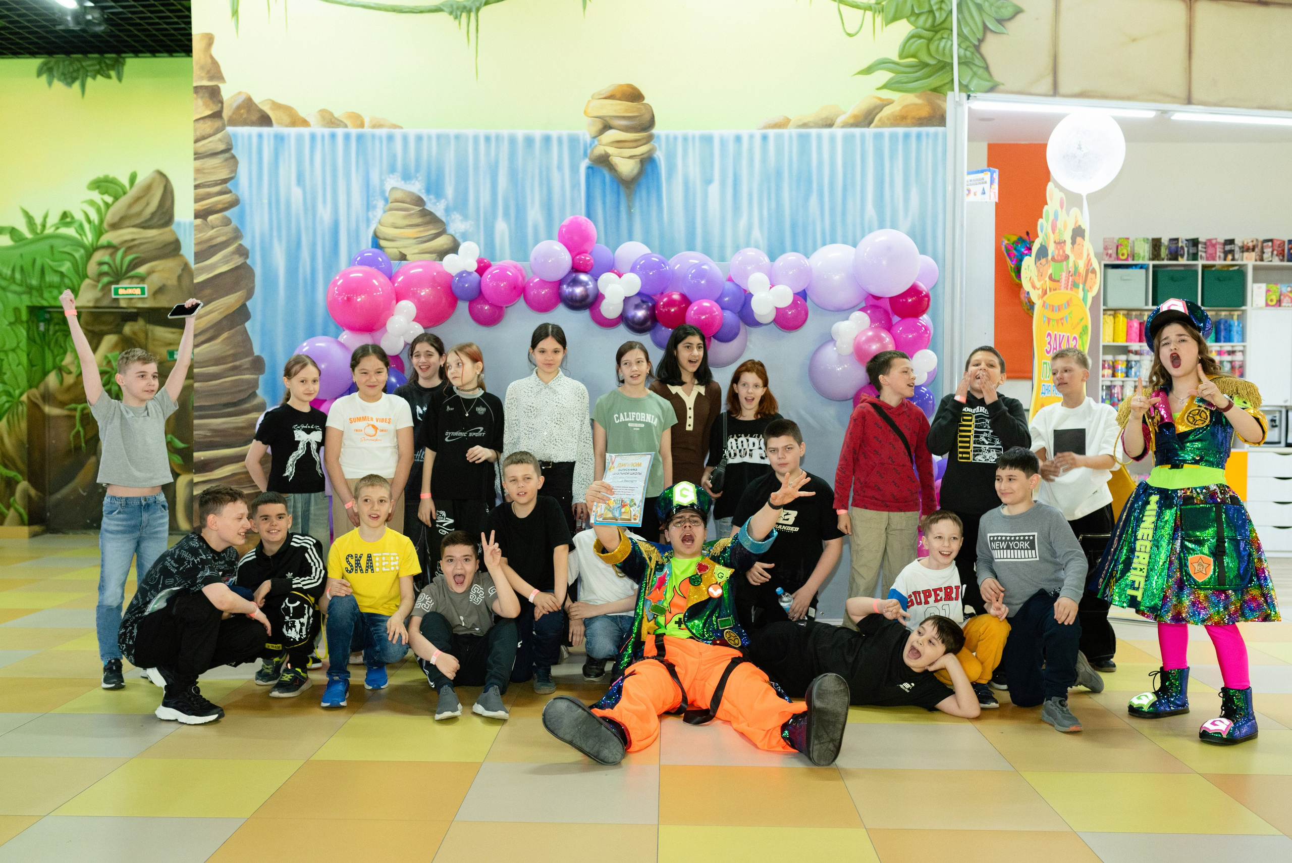 Съёмка выпускного для 4 класса. Детский и семейный фотограф в Сургуте и Нефтеюганске Анна Старцева