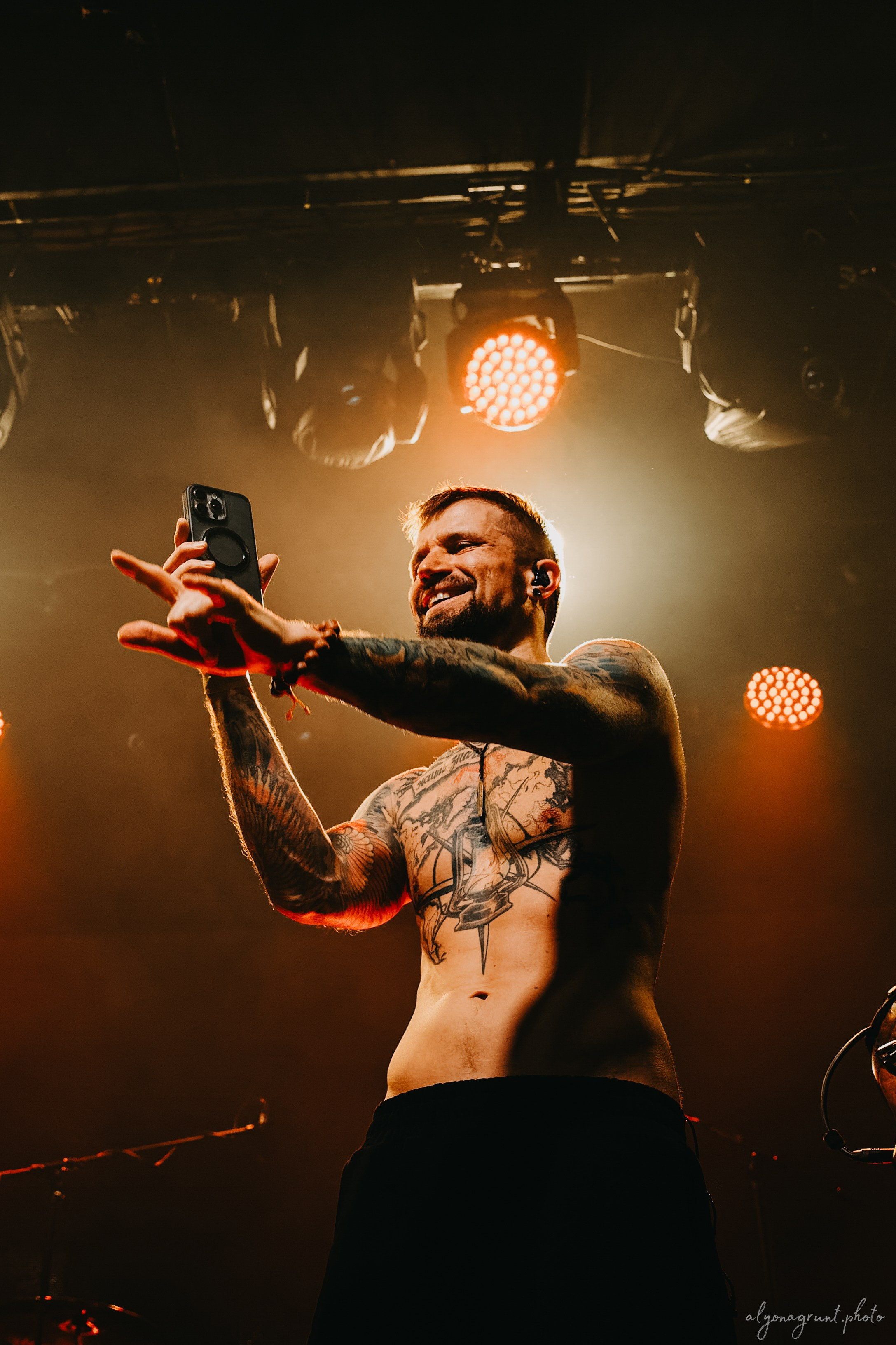 Таймсквер, фоторепортаж, СПБ, Космонавт, 14.11.2025. Алена Адрианова: фотограф в Санкт-Петербурге