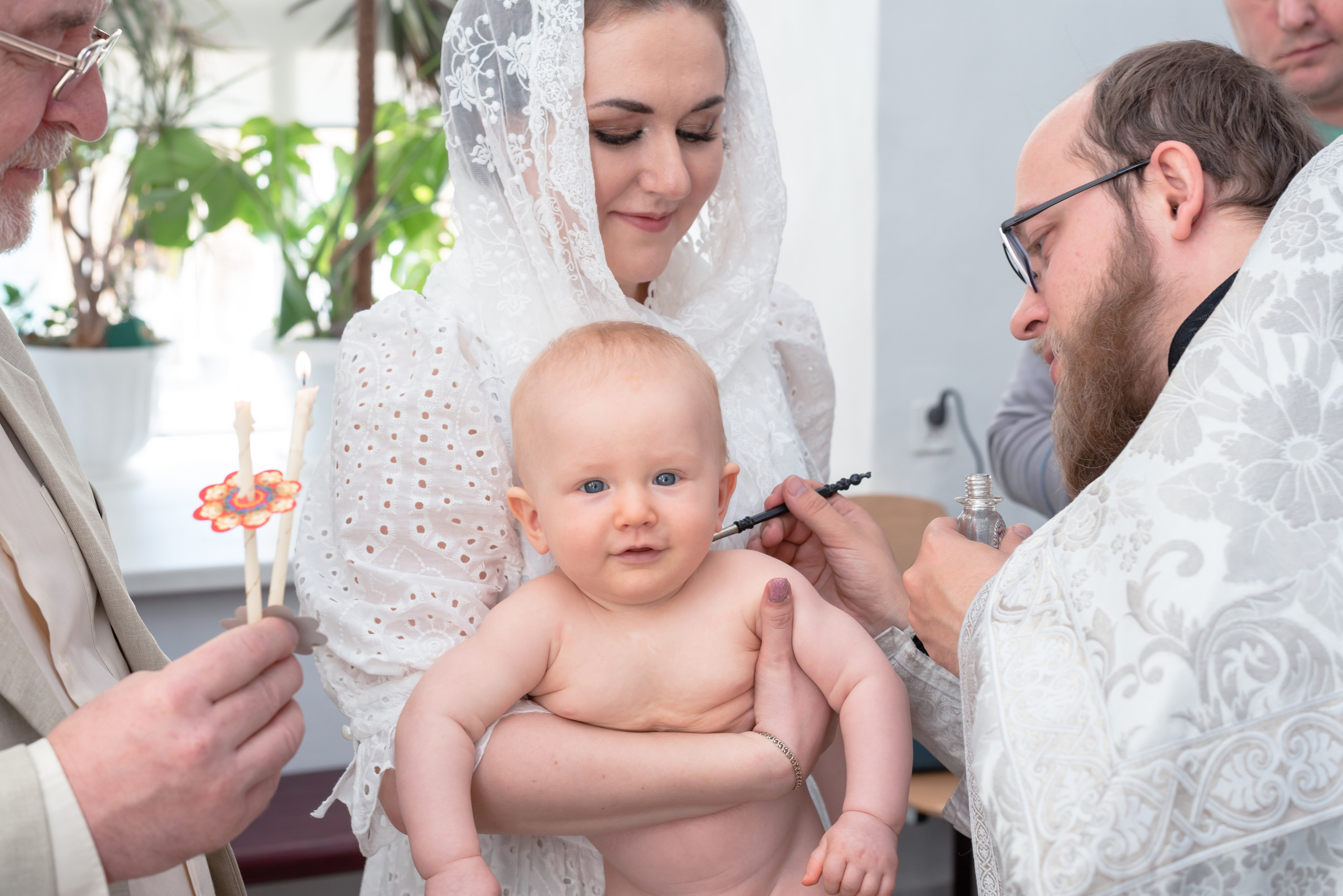 Фотосессия таинство крещения Екатеринбург и Свердловская область. Фотограф новорожденных в Екатеринбурге Анастасия Карманова