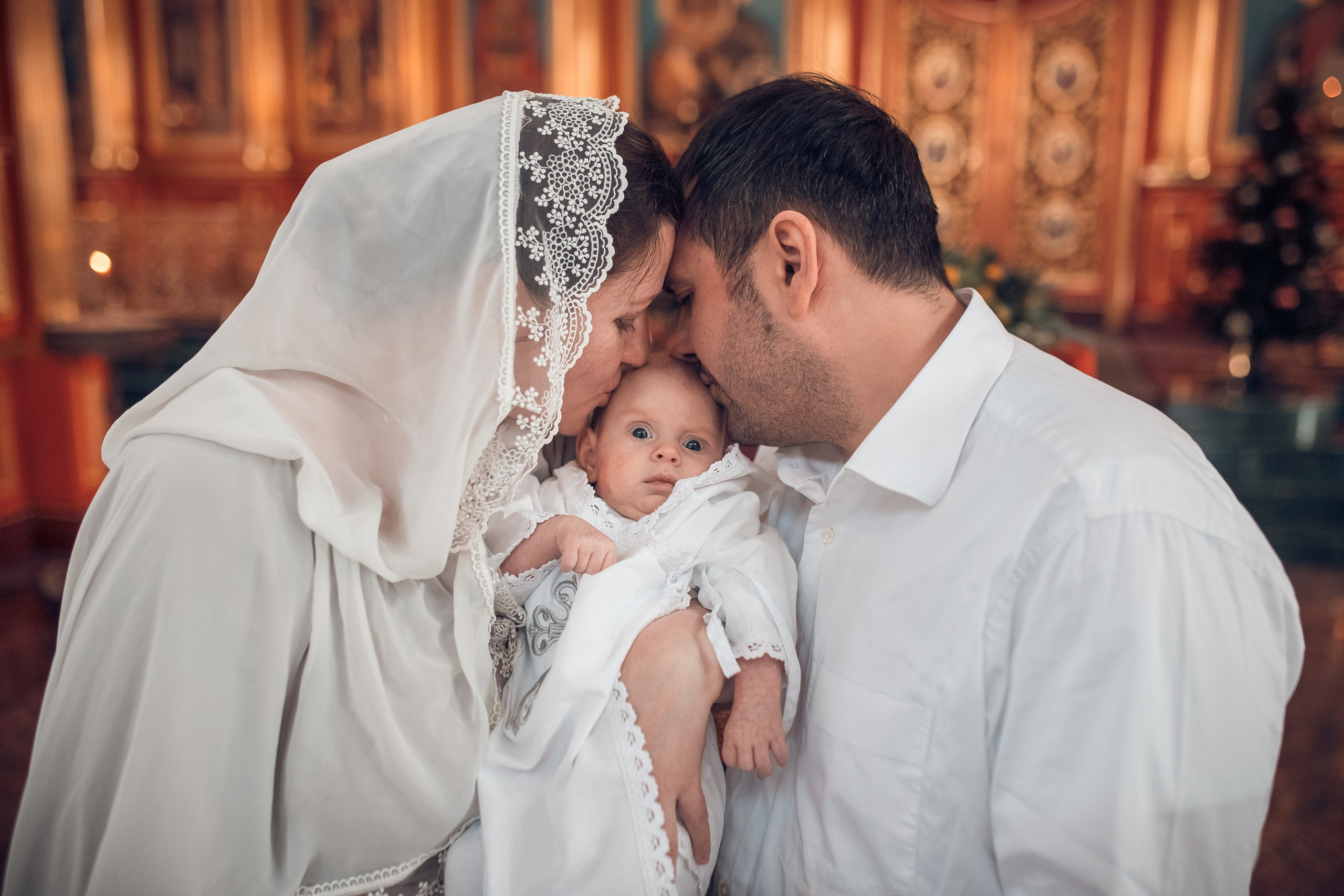 Крещение младенца Руслана в храме Георгия Всеволодовича. Екатерина Крапивина фотограф церковных Таинств в Нижний Новгороде