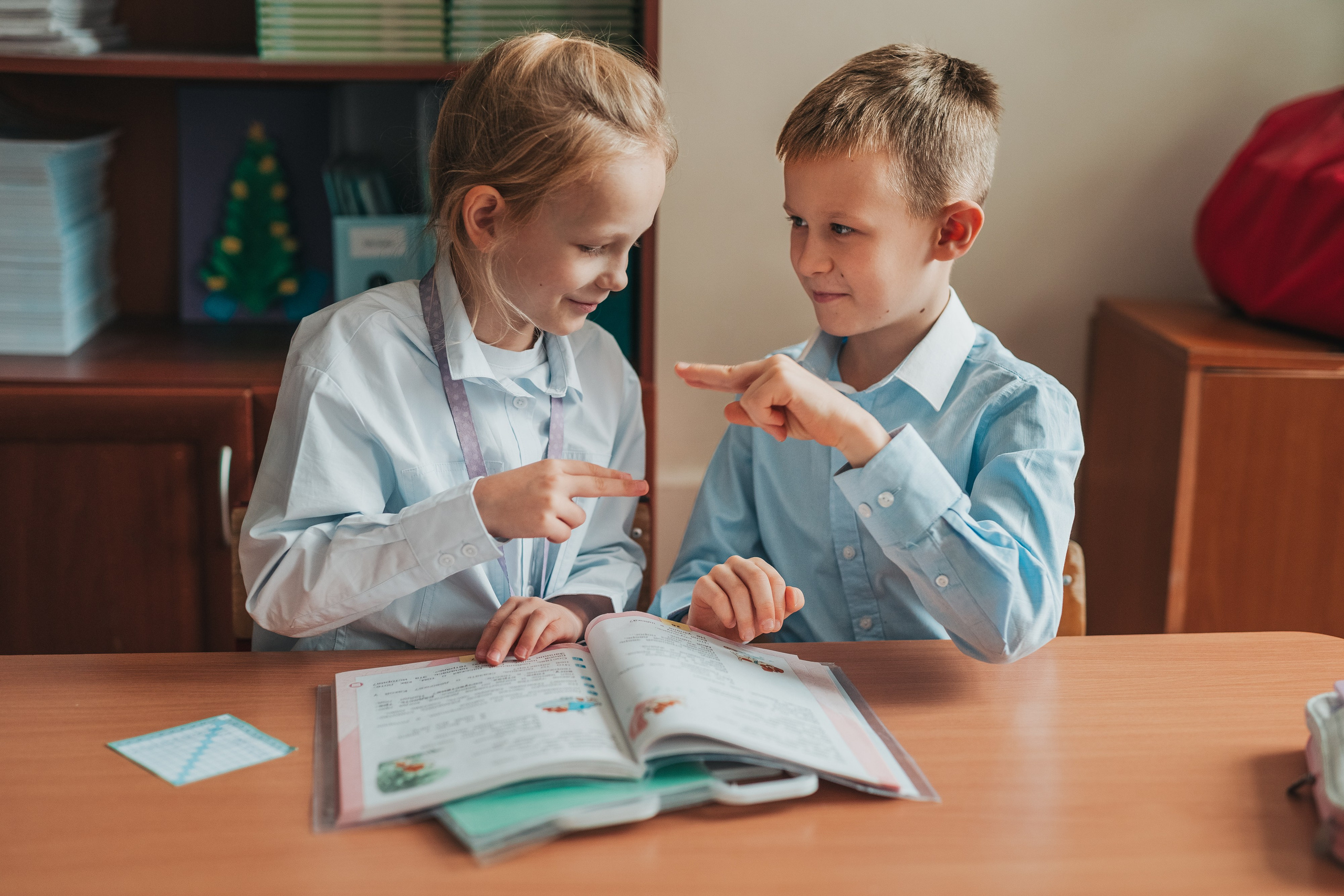 2 класс. Школьные альбомы и альбомы для детского сада. Юлия Осипова. Москва